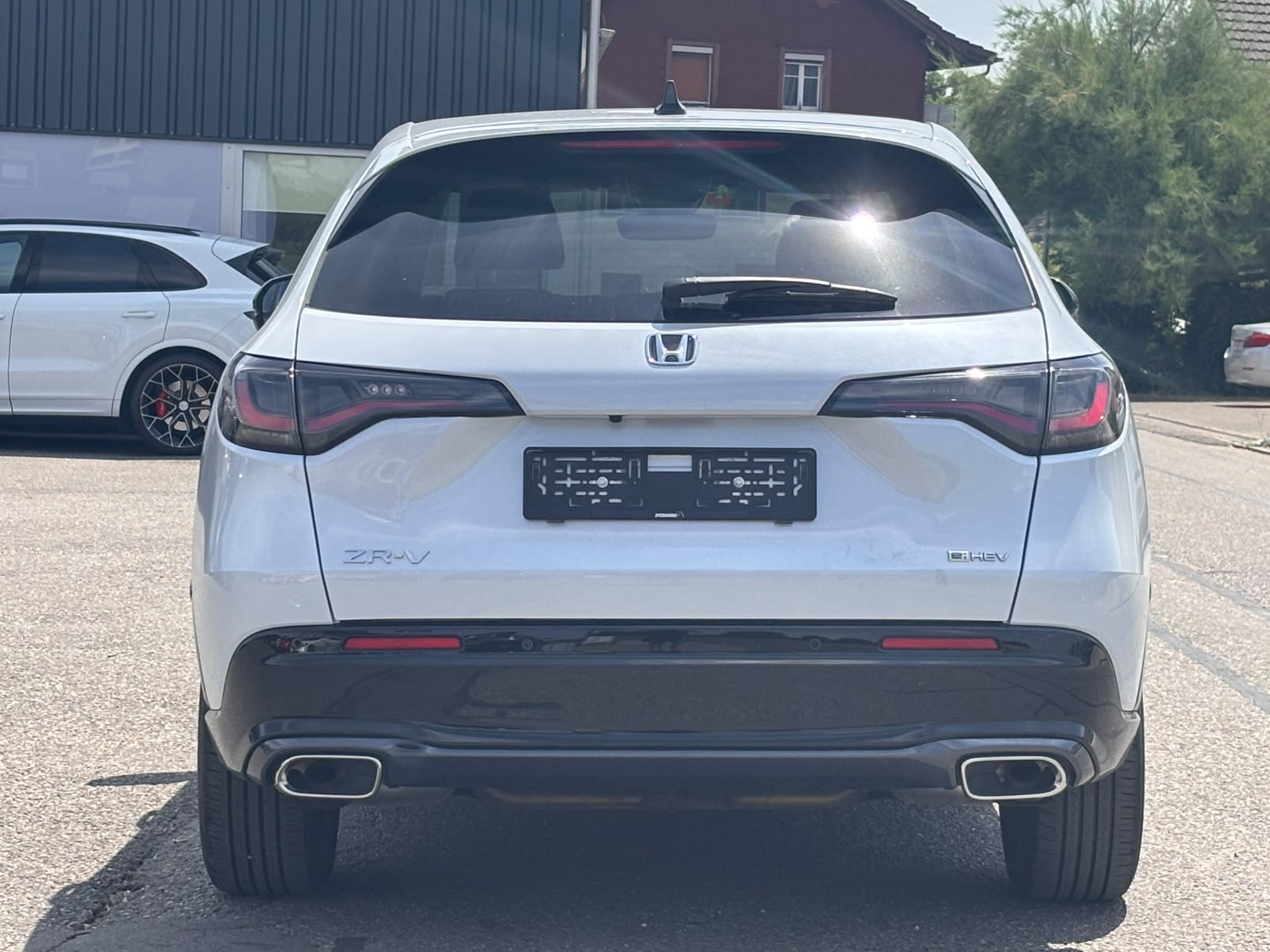 HONDA ZR-V 2.0i MMD Hybrid Sport Automatic-image-5