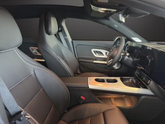 MERCEDES-BENZ CLA SB 220 4M 8G-DCT-image-7