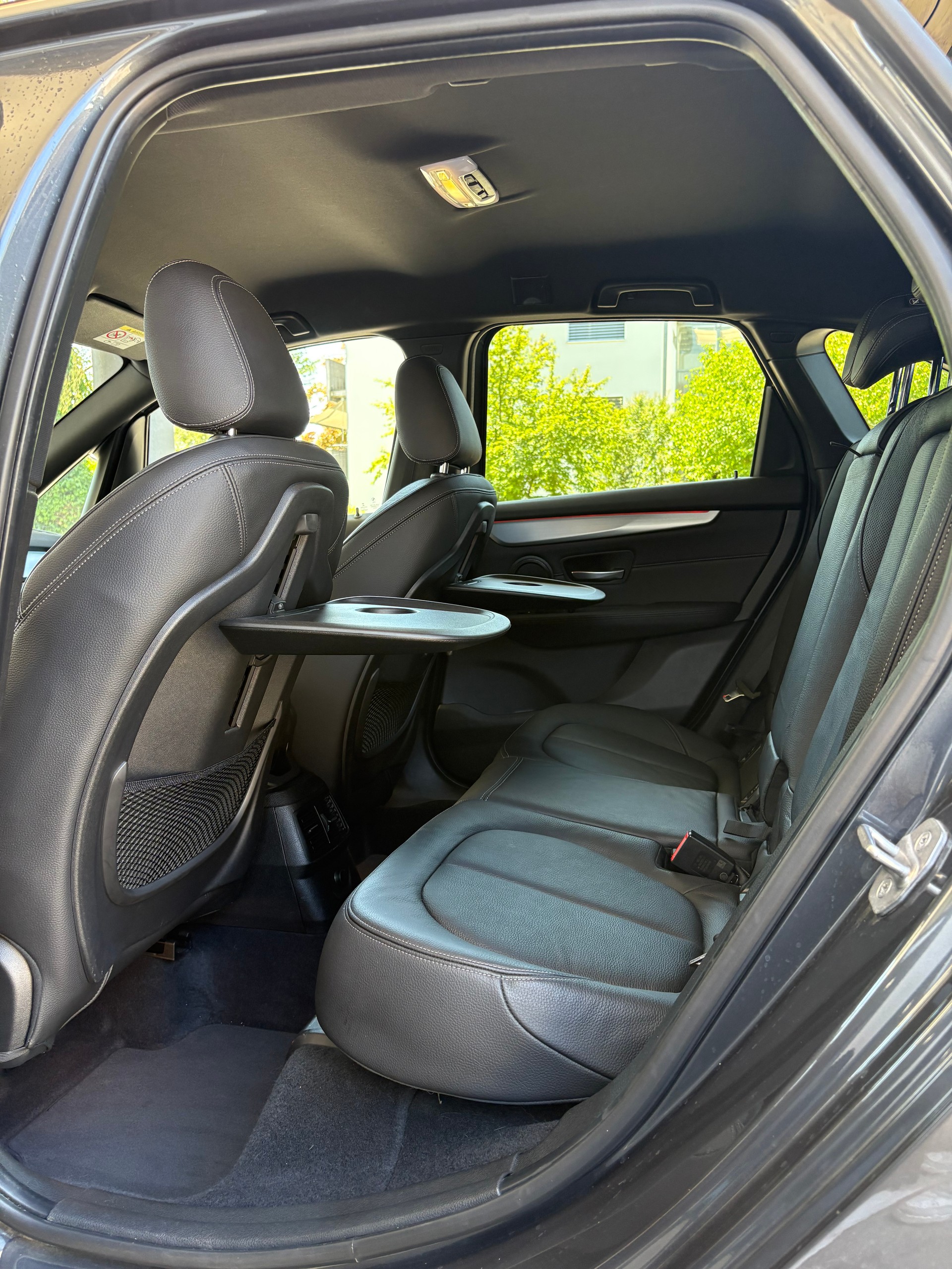 BMW 225i xDrive Active Tourer Sport Line Steptronic-image-6