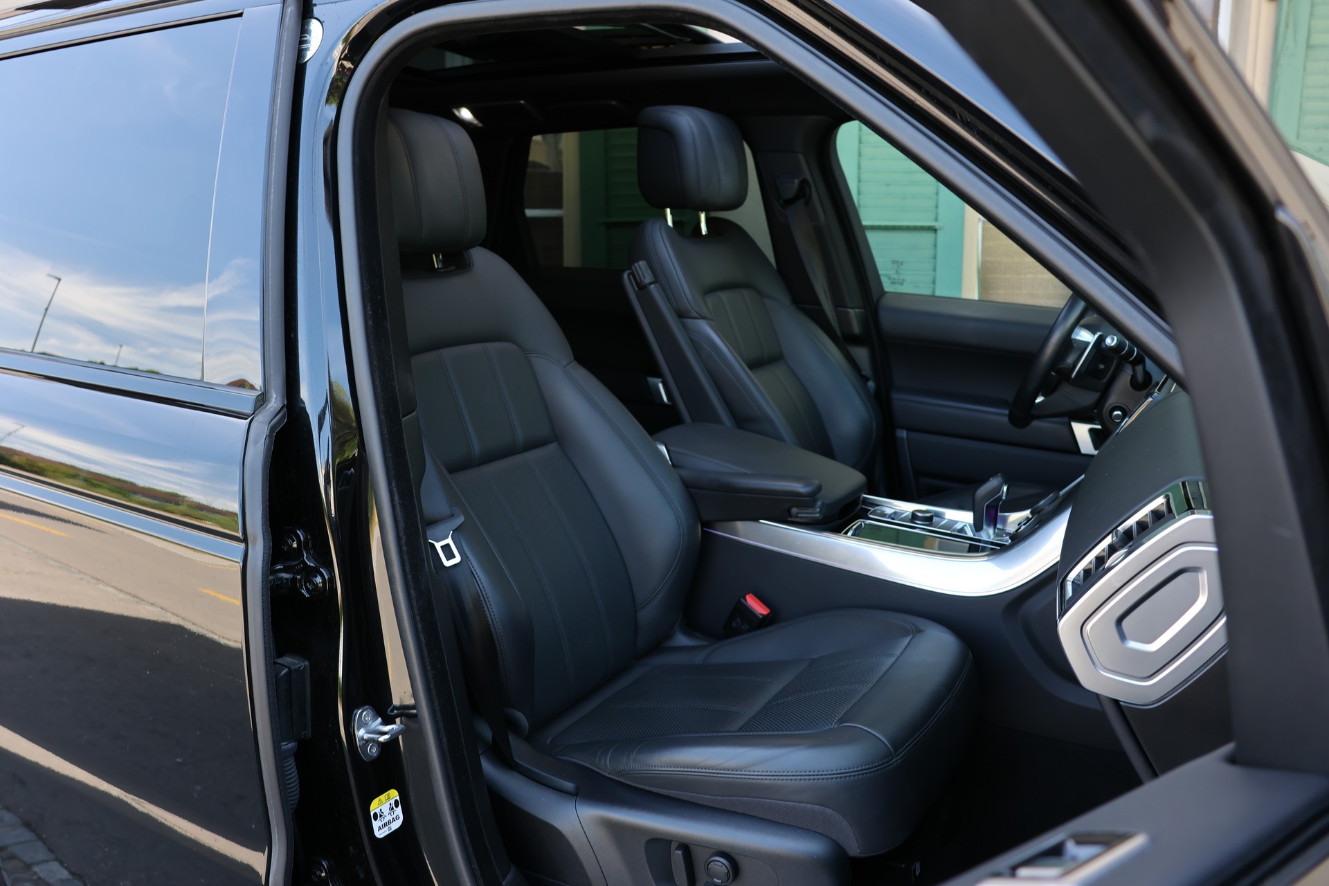 LAND ROVER Range Rover Sport P400e 2.0 I4 PHEV HSE Dyn Stealth Aut.-image-10