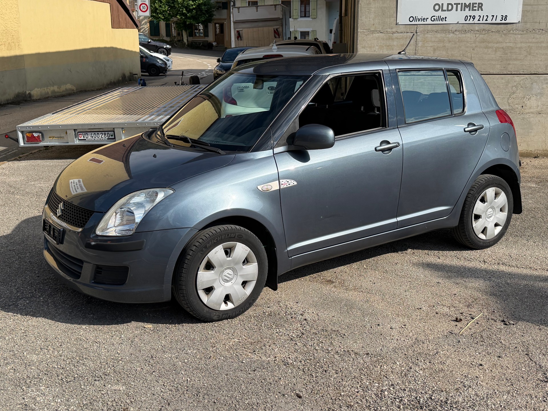 SUZUKI Swift 1.3i 16V GL Top 4x4-image-0
