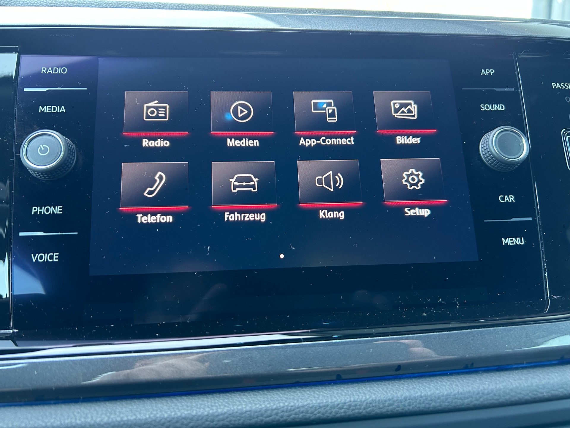 VW Polo 2.0 TSI GTI DSG-image-15