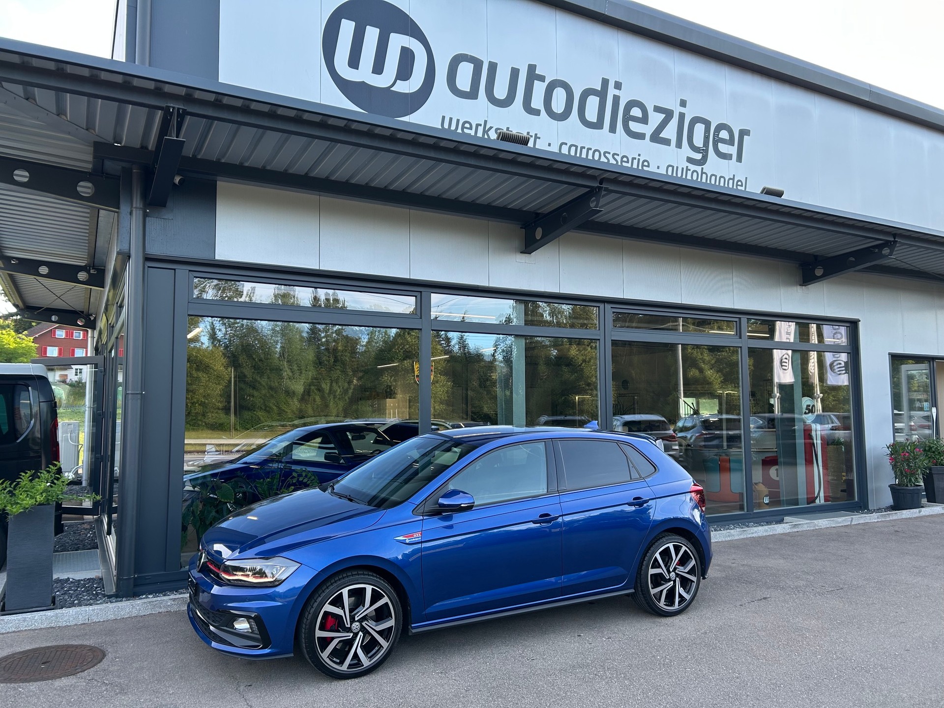 VW Polo 2.0 TSI GTI DSG-image-0