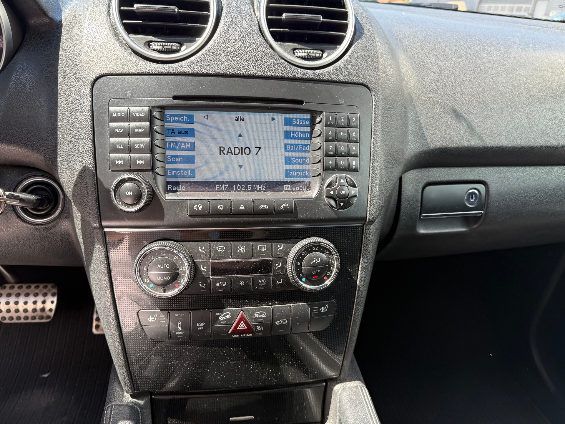 MERCEDES-BENZ ML 320 CDI 4Matic 7G-Tronic-image-4