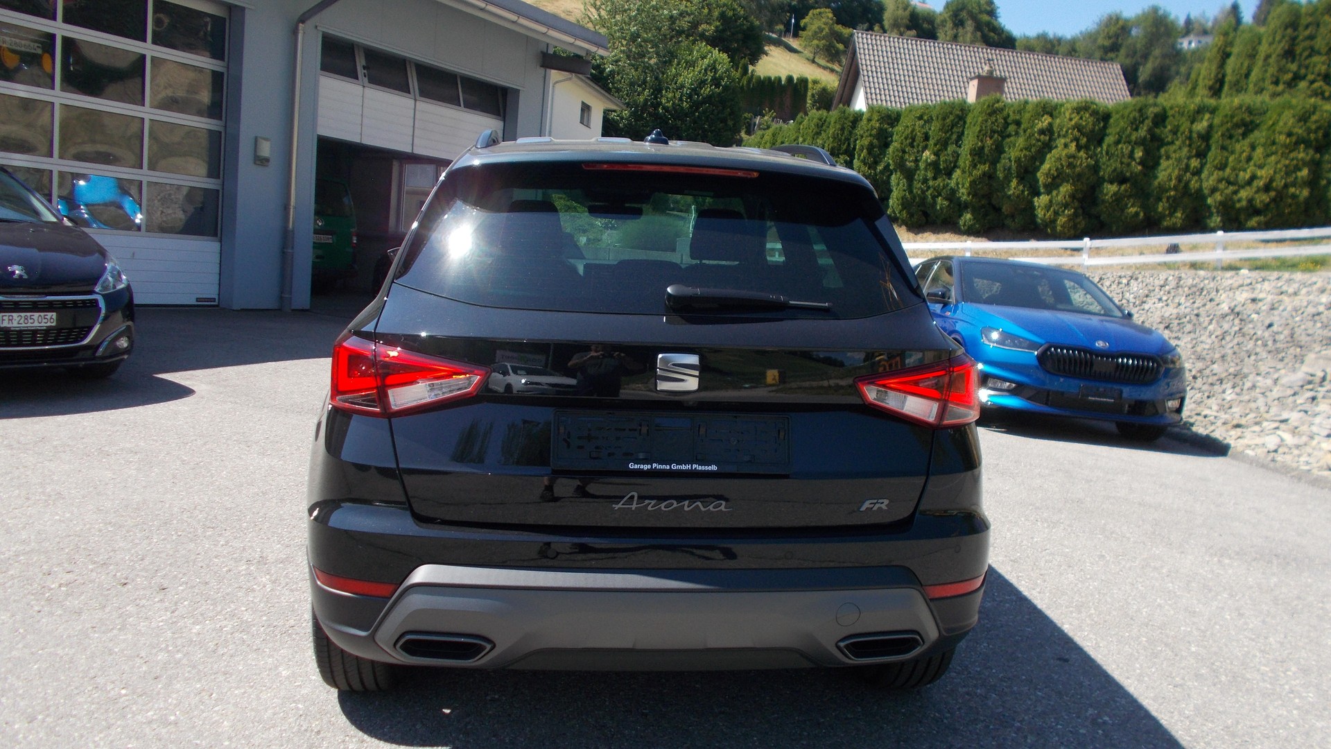 SEAT Arona 1.5 Eco TSI FR DSG-image-3