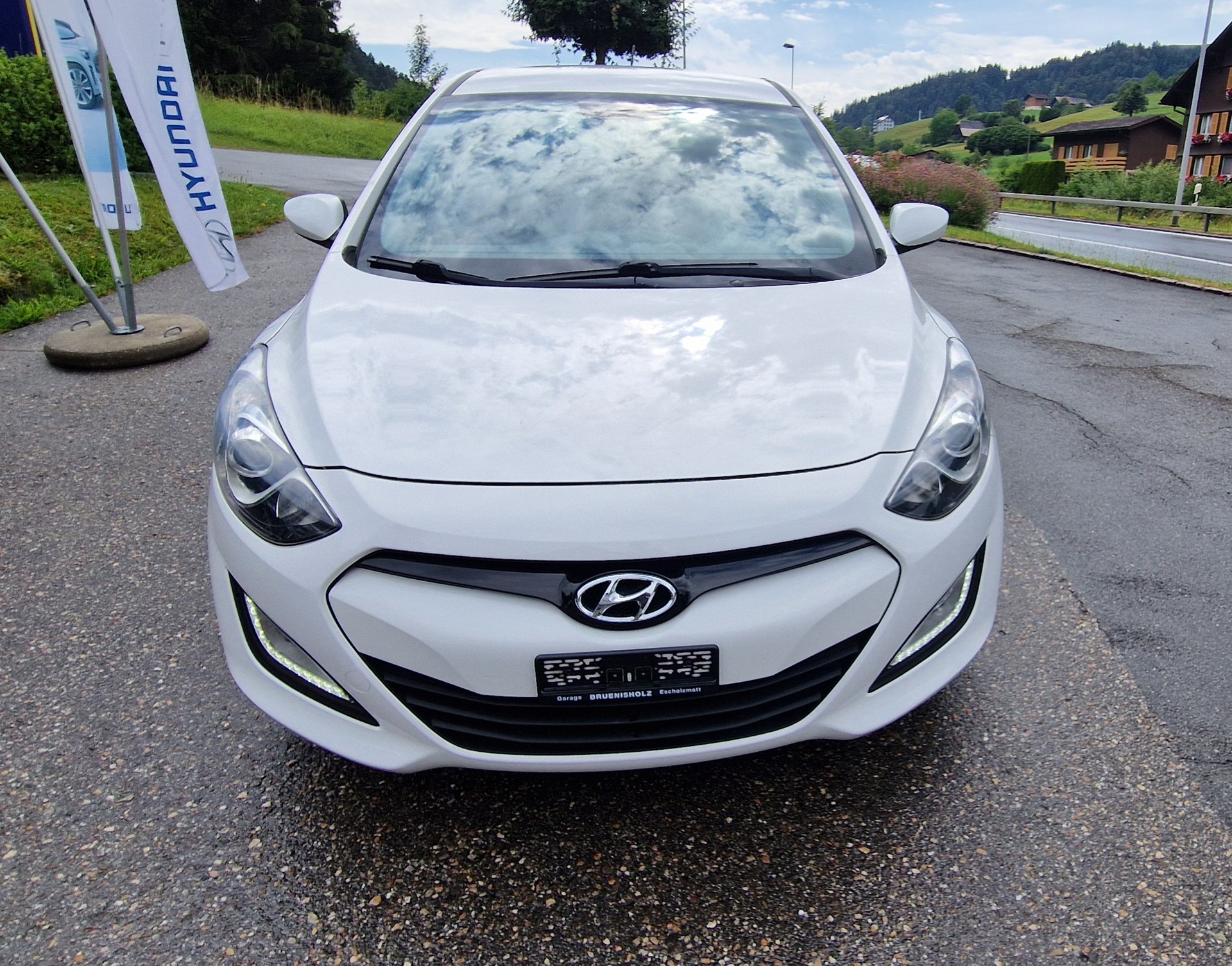 HYUNDAI i30 1.4 Comfort-image-1