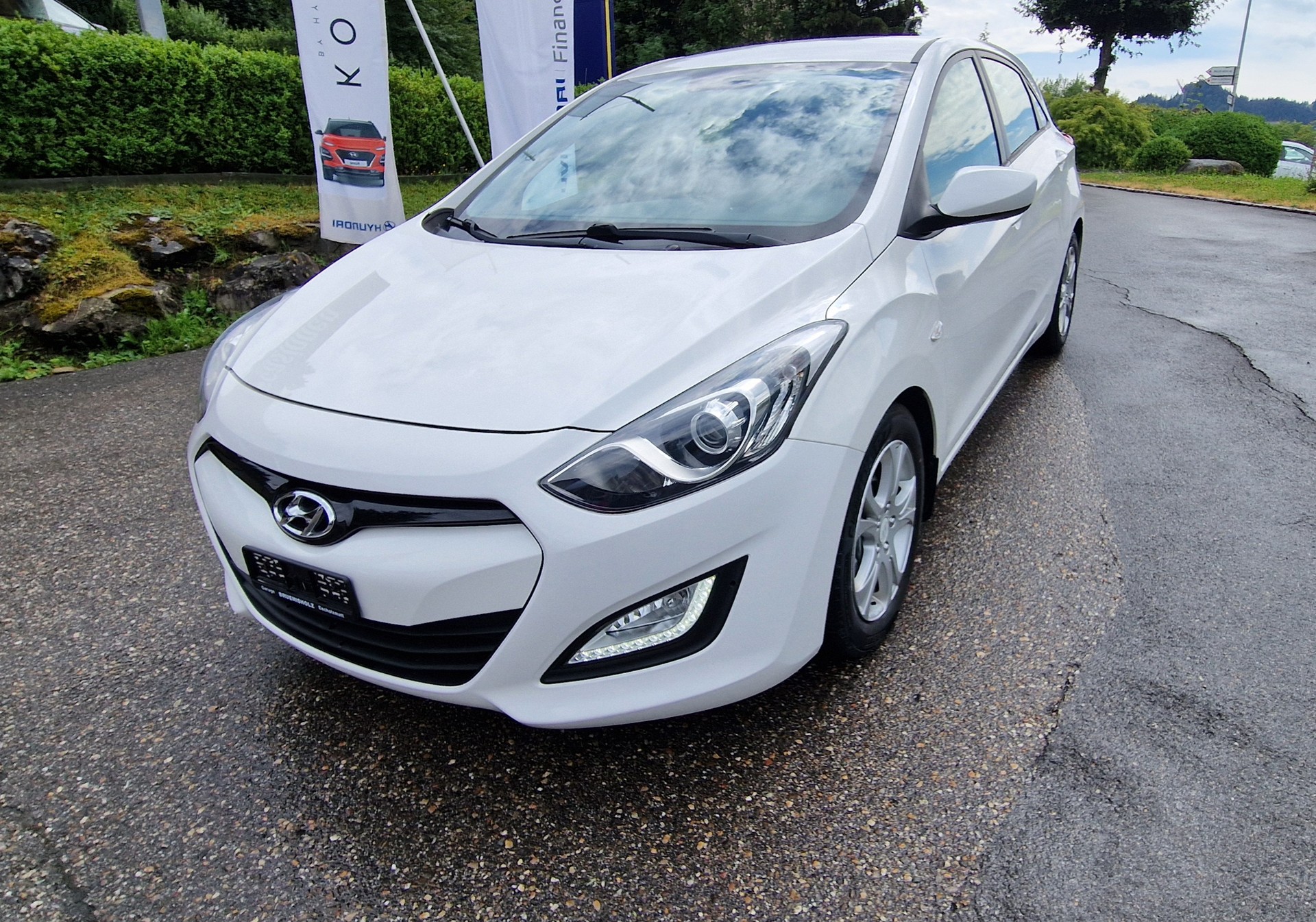 HYUNDAI i30 1.4 Comfort-image-0