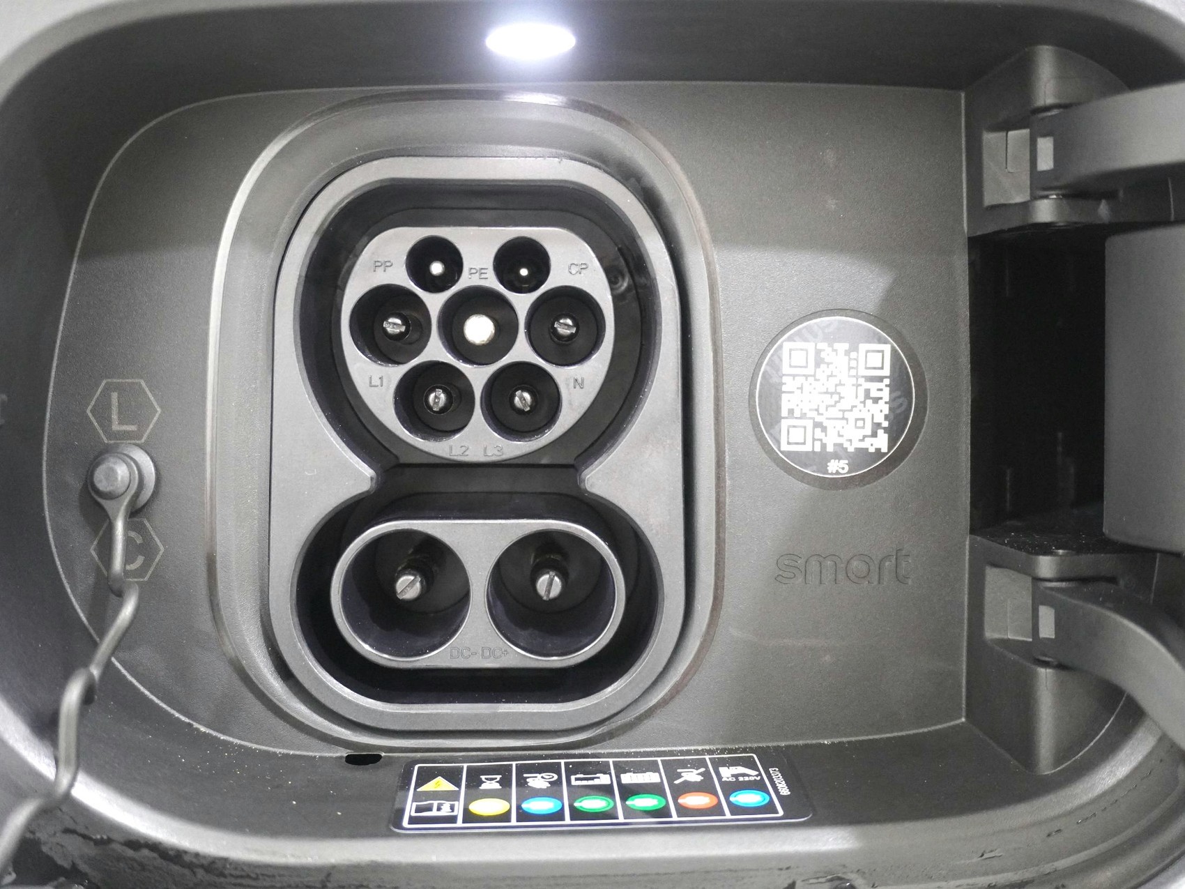 SMART #5 Brabus 4x4-image-26