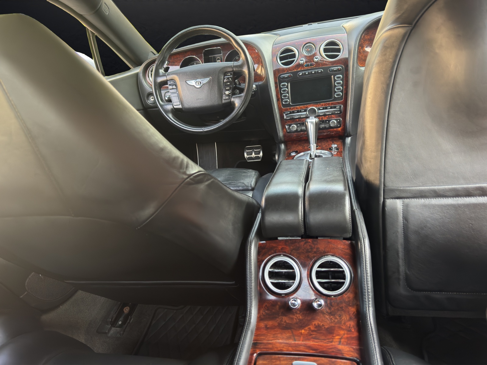 BENTLEY Continental GT 6.0-image-12