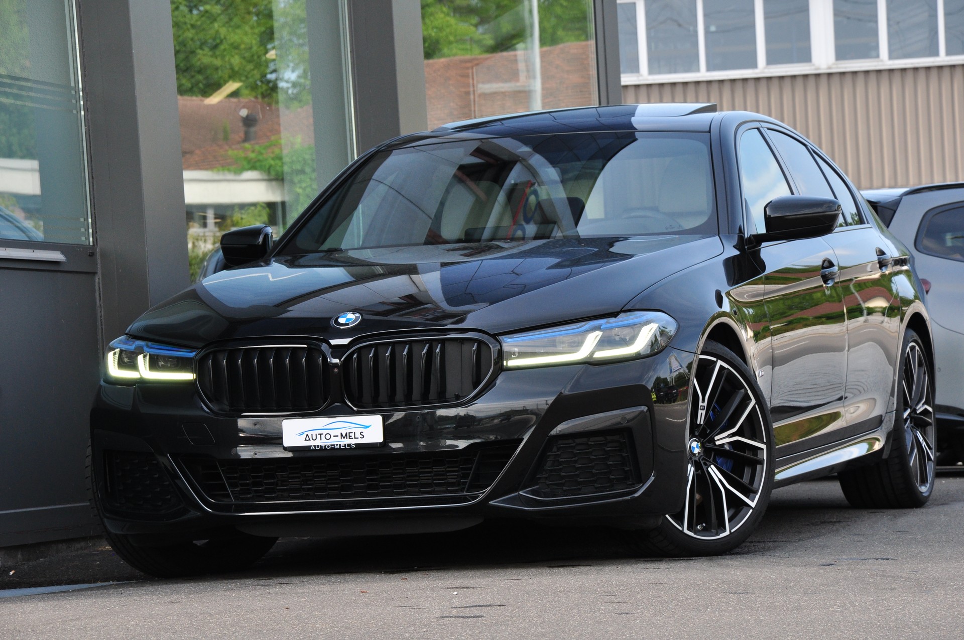 BMW 540d xDrive 48V M Sport Pro Steptronic-showroom-element-3