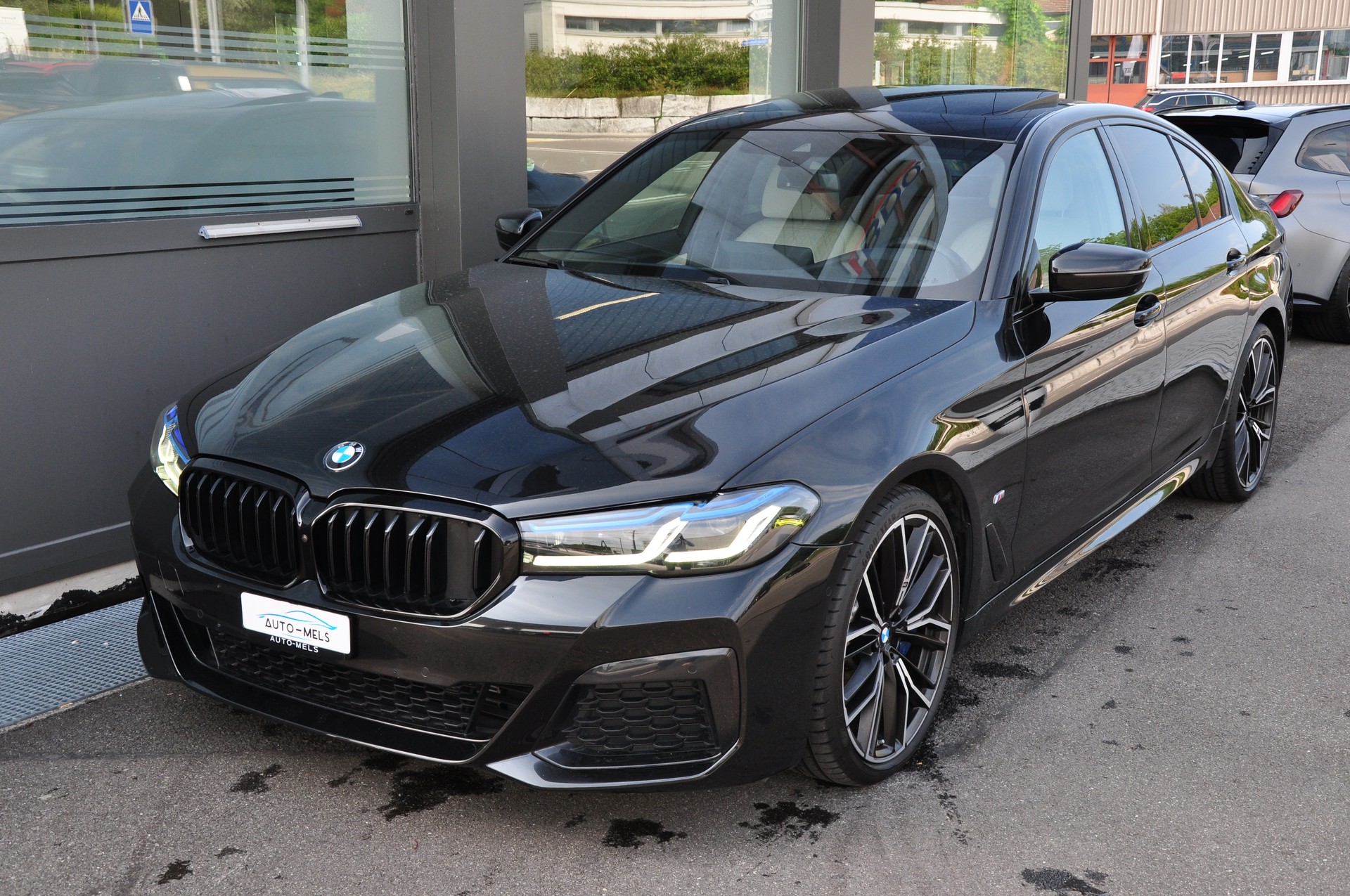 BMW 540d xDrive 48V M Sport Pro Steptronic-showroom-element-1