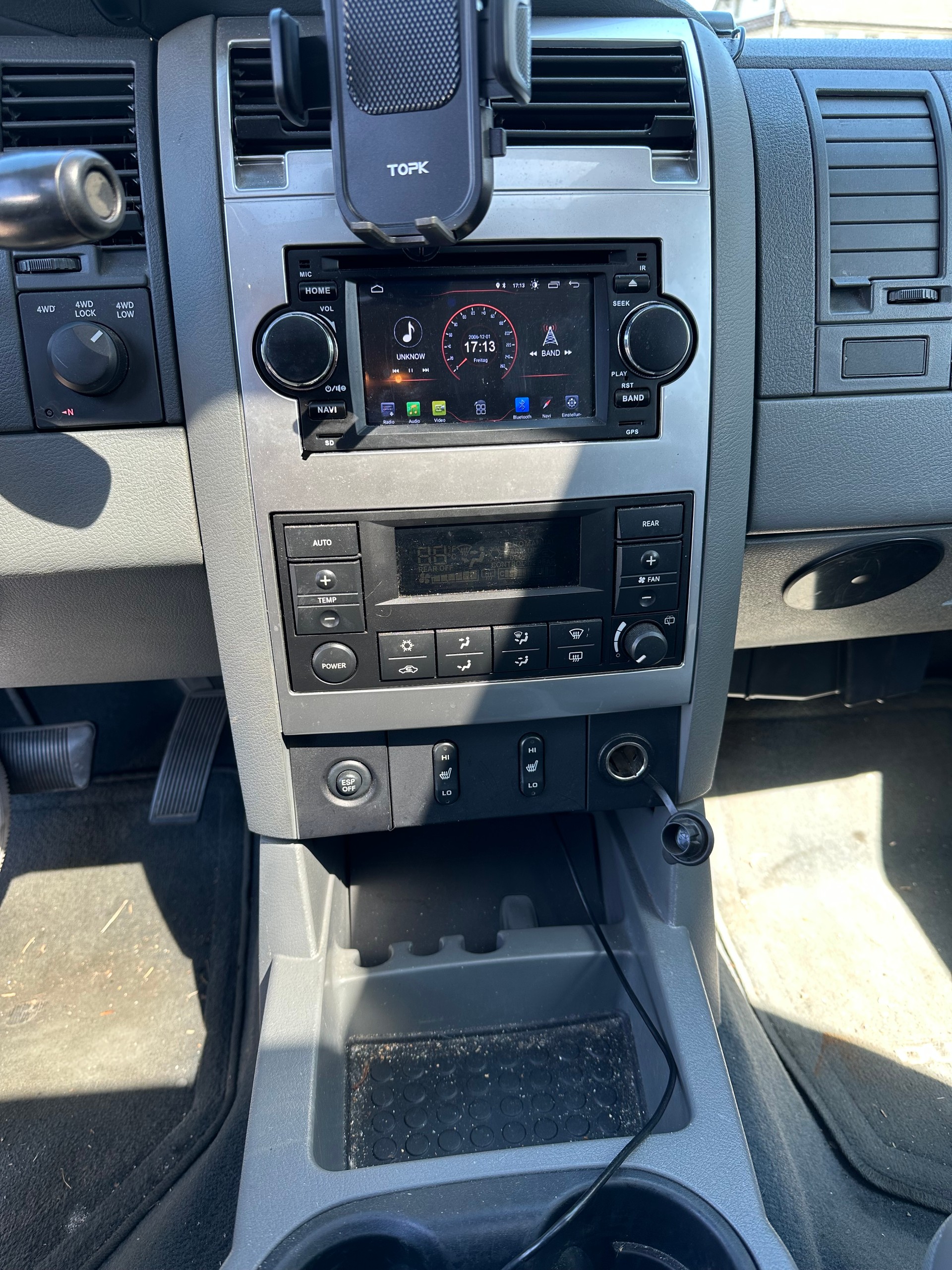 DODGE 5.7L V8 Hemi Limited-image-12