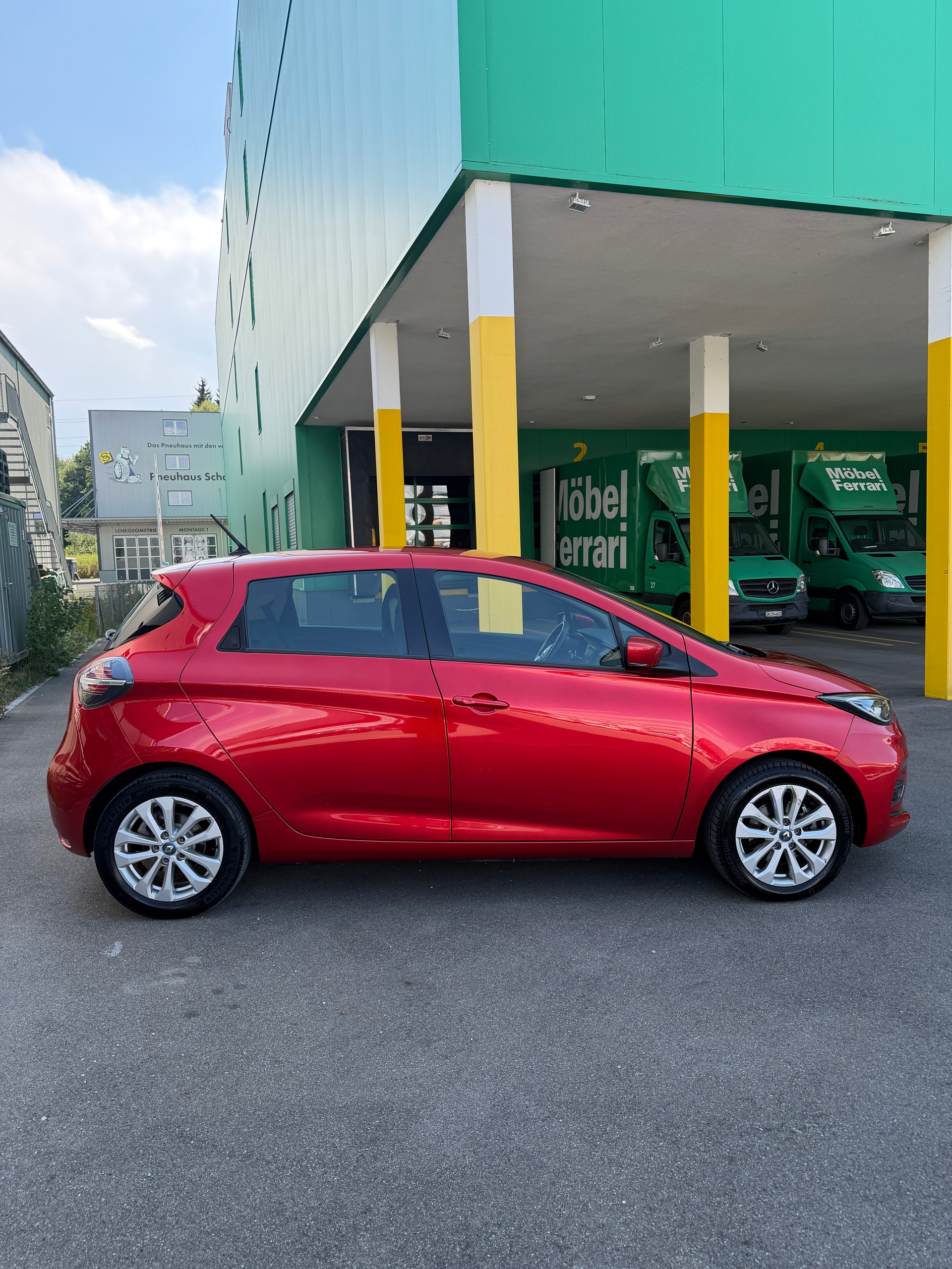 RENAULT Zoe Riviera R135 (Batterie Miete)-image-6