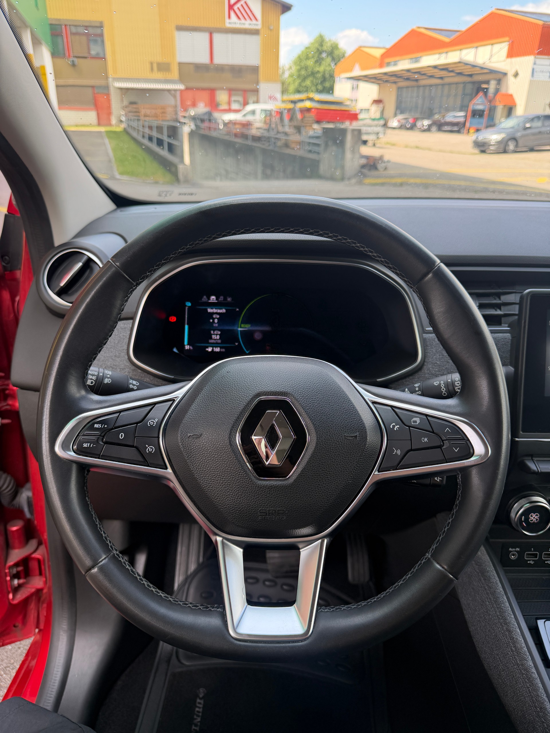 RENAULT Zoe Riviera R135 (Batterie Miete)-image-12