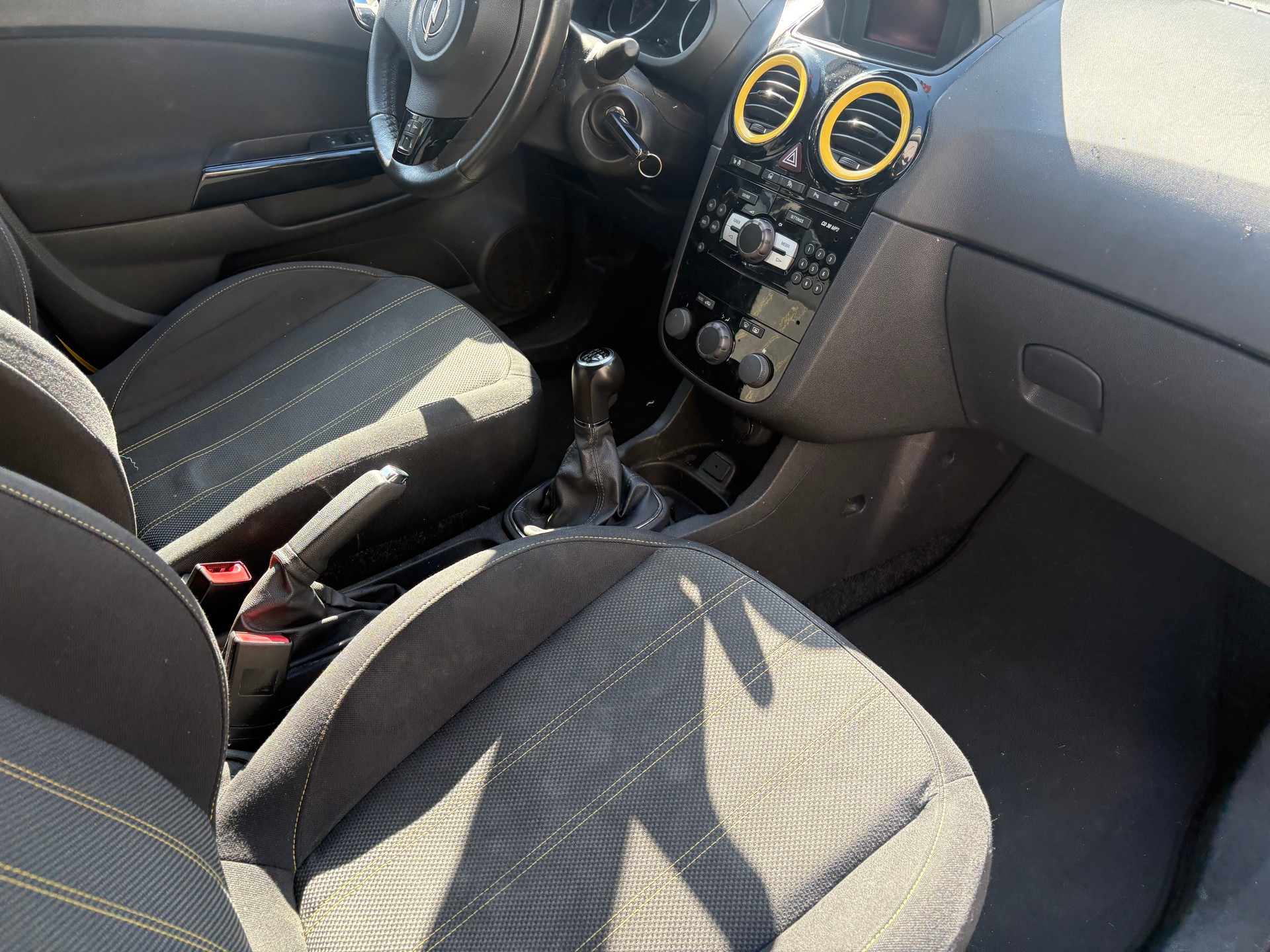 OPEL Corsa 1.4 TP Final Edition-image-6