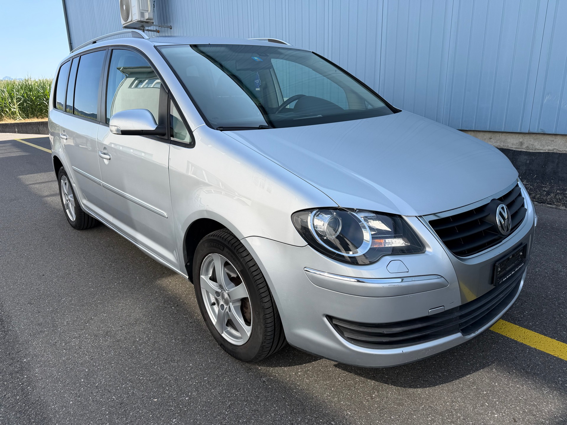 VW Touran 1.4 TSI Highline DSG-image-1