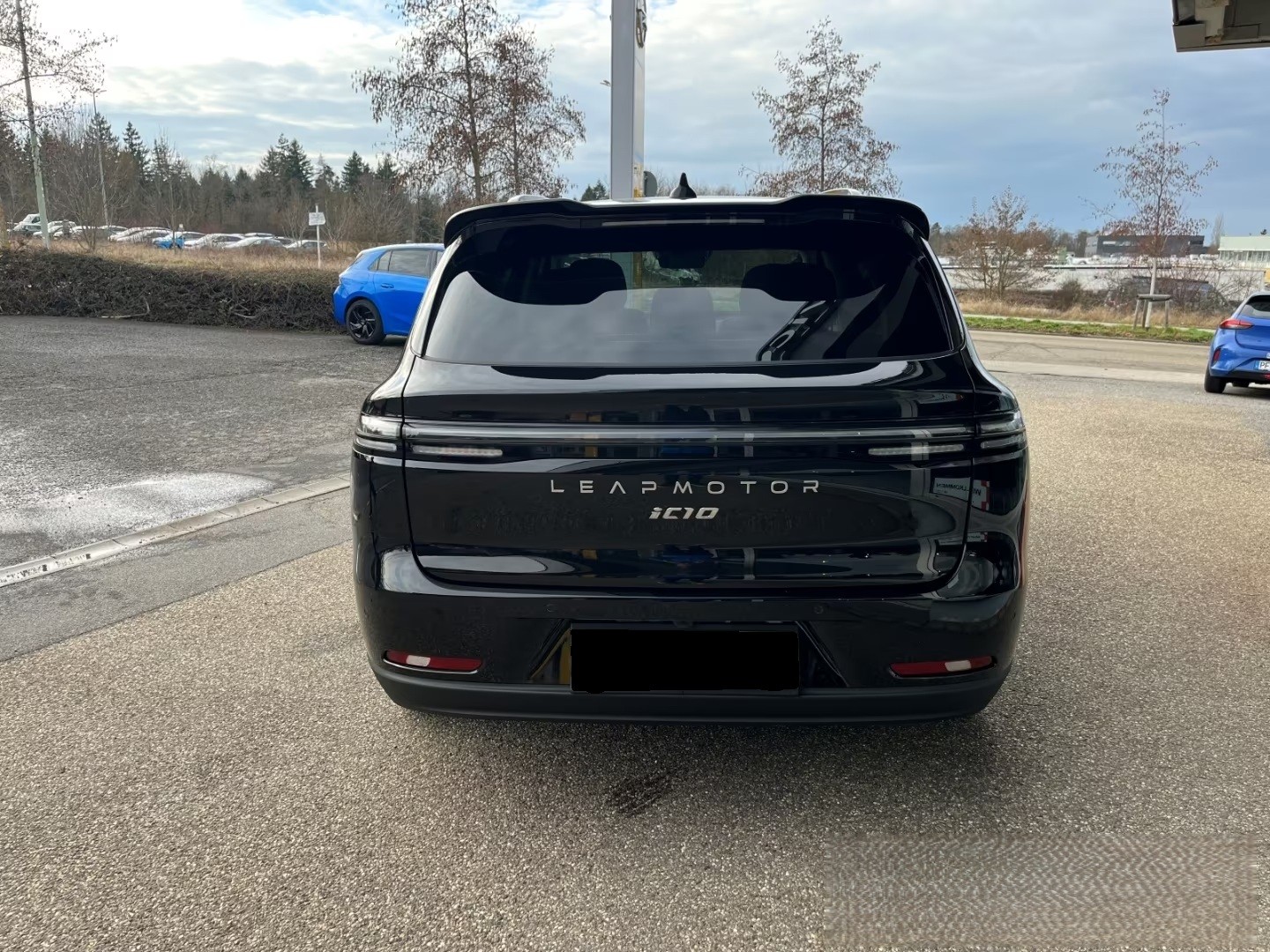 LEAPMOTOR C10 82kWh AWD-image-3