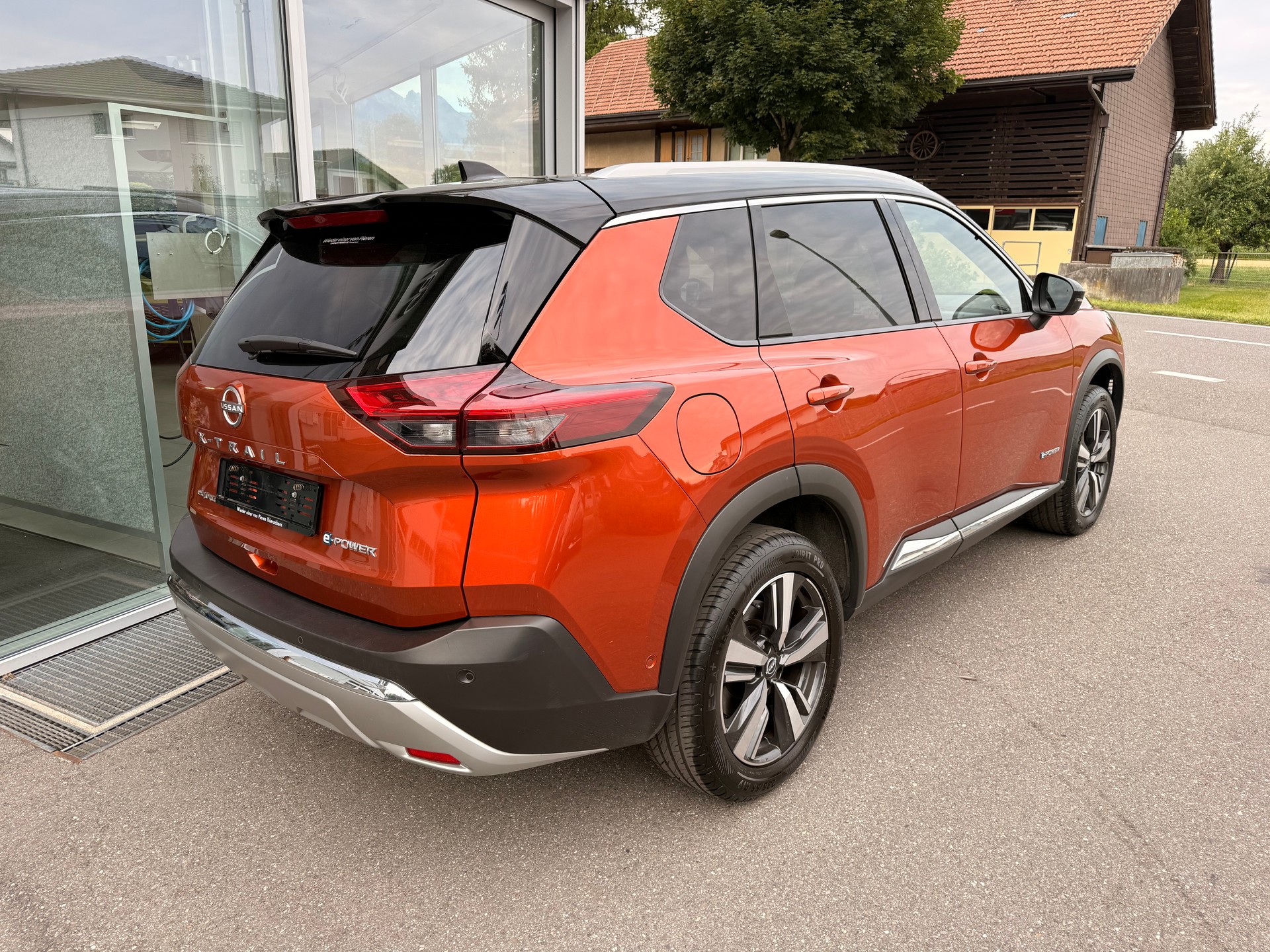 NISSAN X-Trail 1.5 4WD 7STekna+-image-3