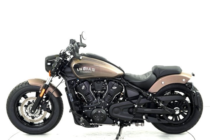INDIAN Scout Bobber L+T-image-4