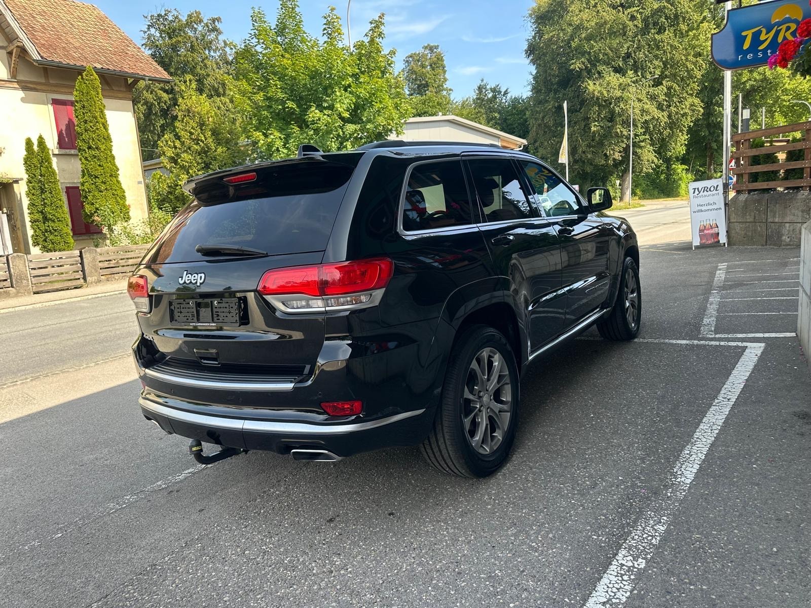 JEEP Grand Cherokee 3.0 CRD Summit Automatic-image-3