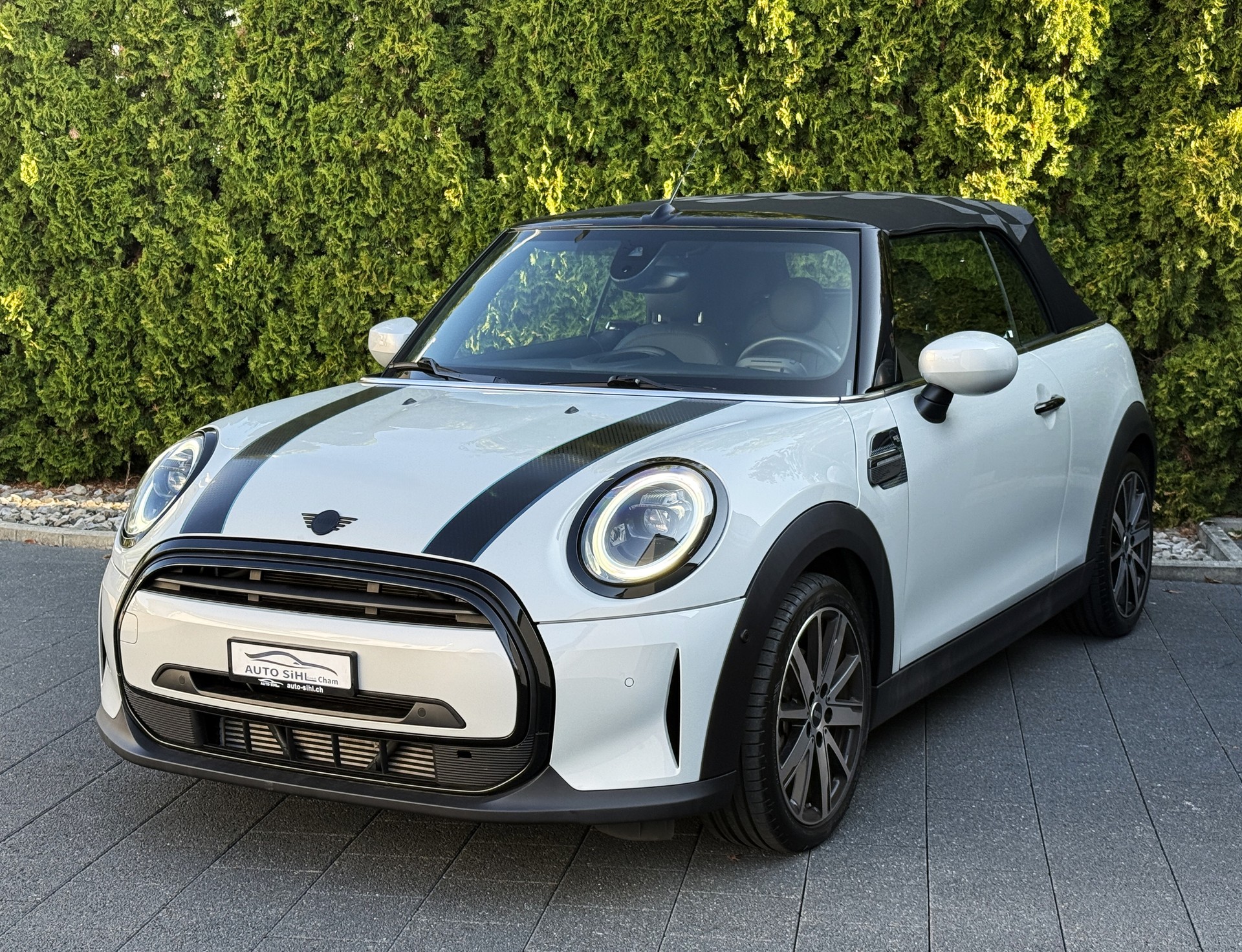 MINI Cooper Cabriolet DKG / Gratis Service / Digital Tacho-image-1