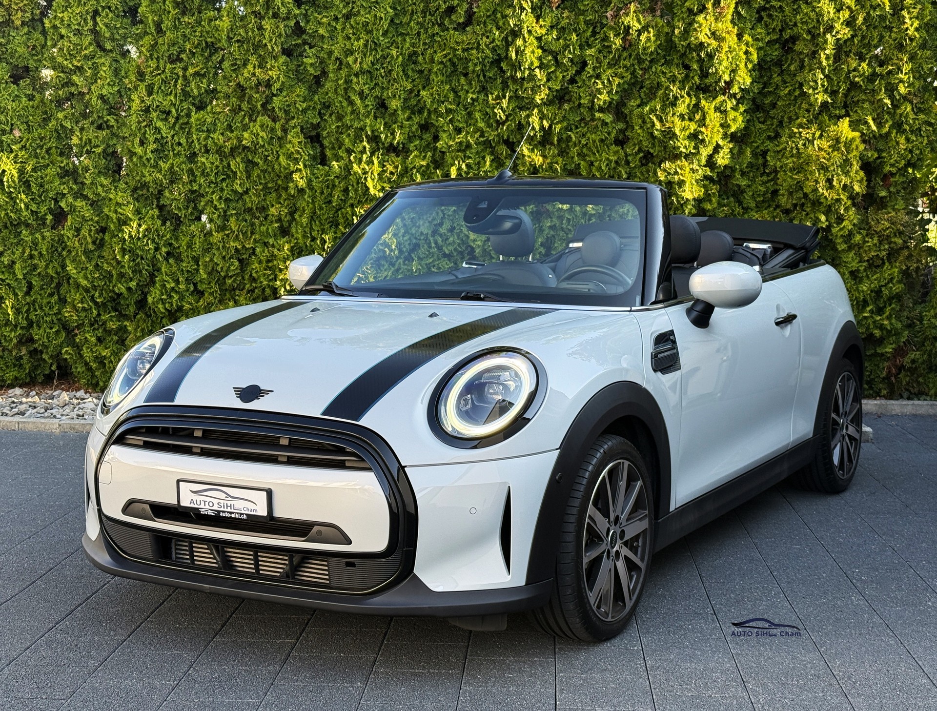 MINI Cooper Cabriolet DKG / Gratis Service / Digital Tacho-image-0