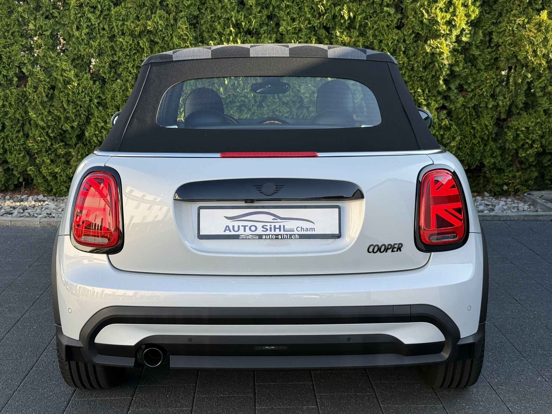 MINI Cooper Cabriolet DKG / Gratis Service / Digital Tacho-image-16