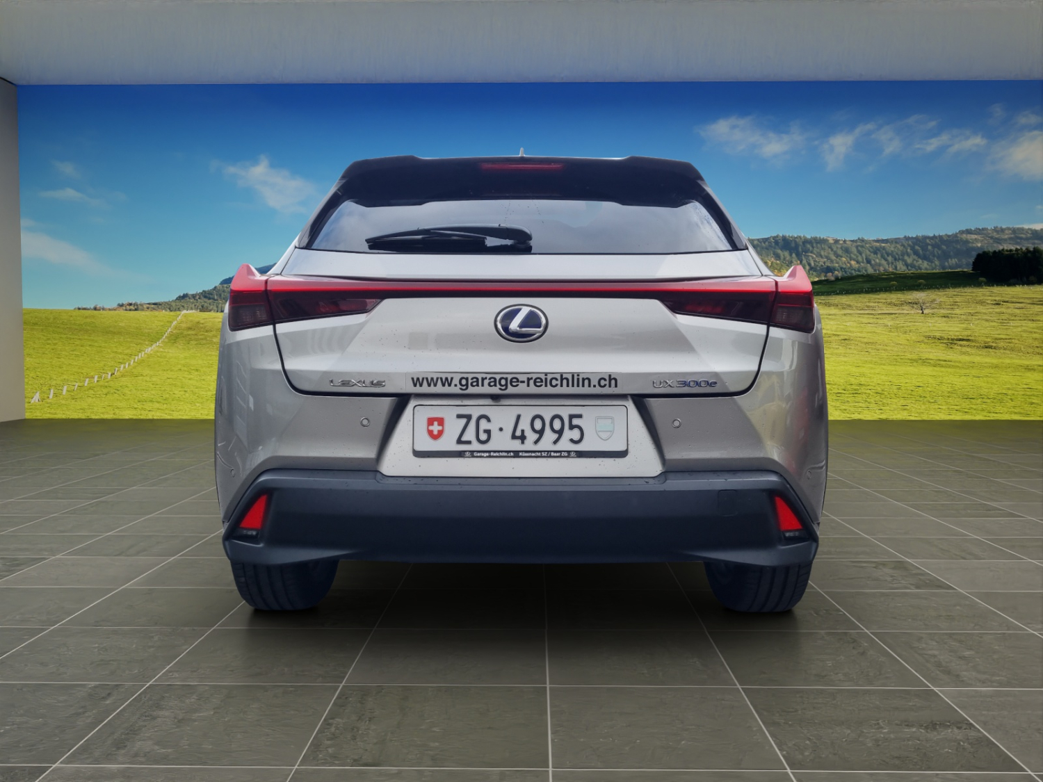 LEXUS UX 300e Excellence-image-3