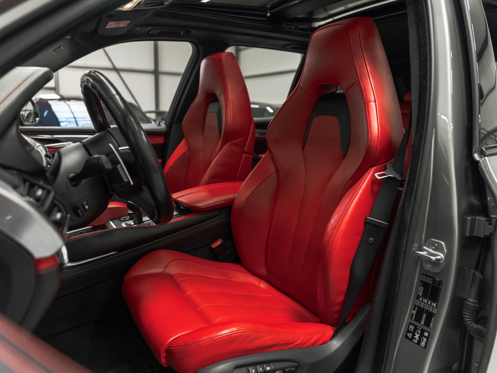 BMW X5M Steptronic-image-8