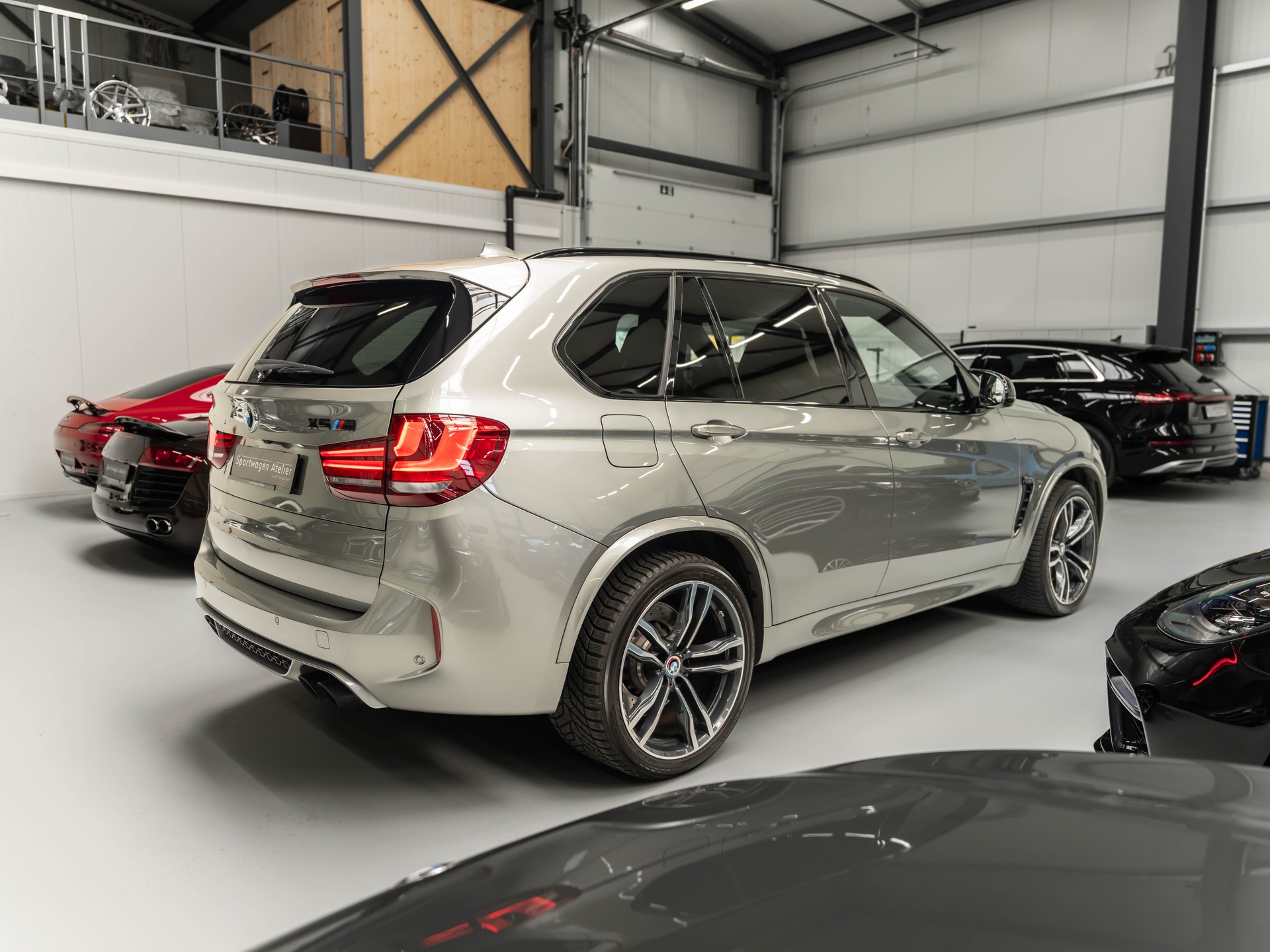 BMW X5M Steptronic-image-3