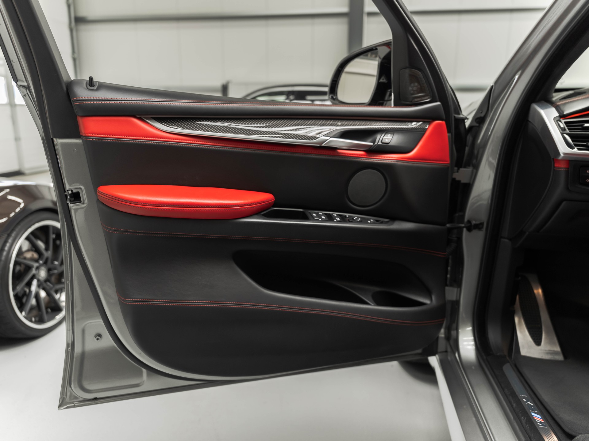 BMW X5M Steptronic-image-19