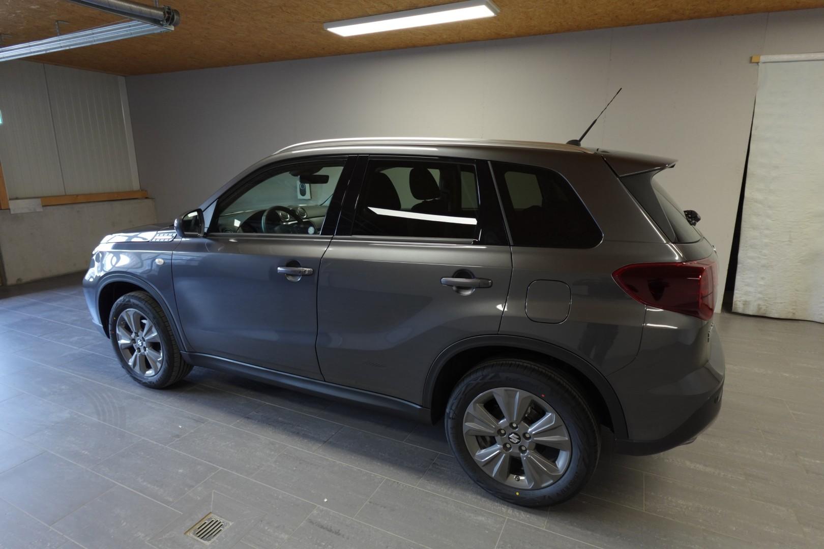 SUZUKI Vitara 1.4 T Compact+ Hybrid 4x4-image-13