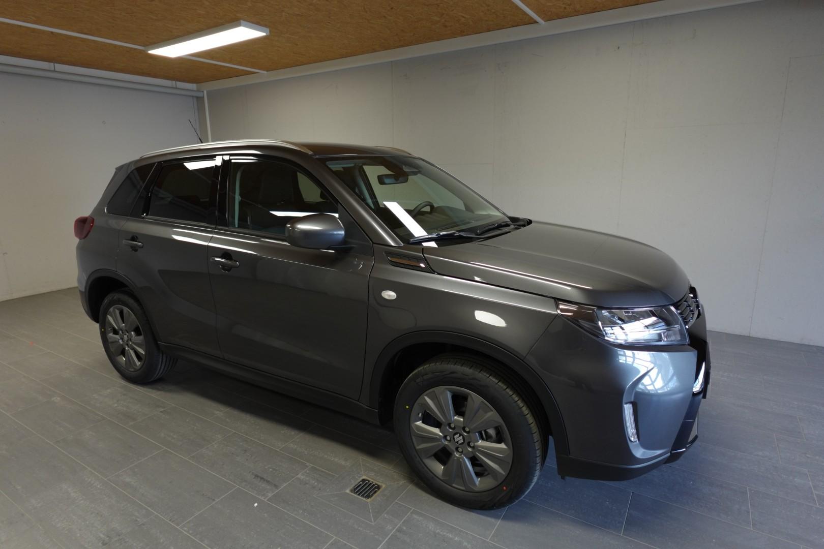 SUZUKI Vitara 1.4 T Compact+ Hybrid 4x4-image-3