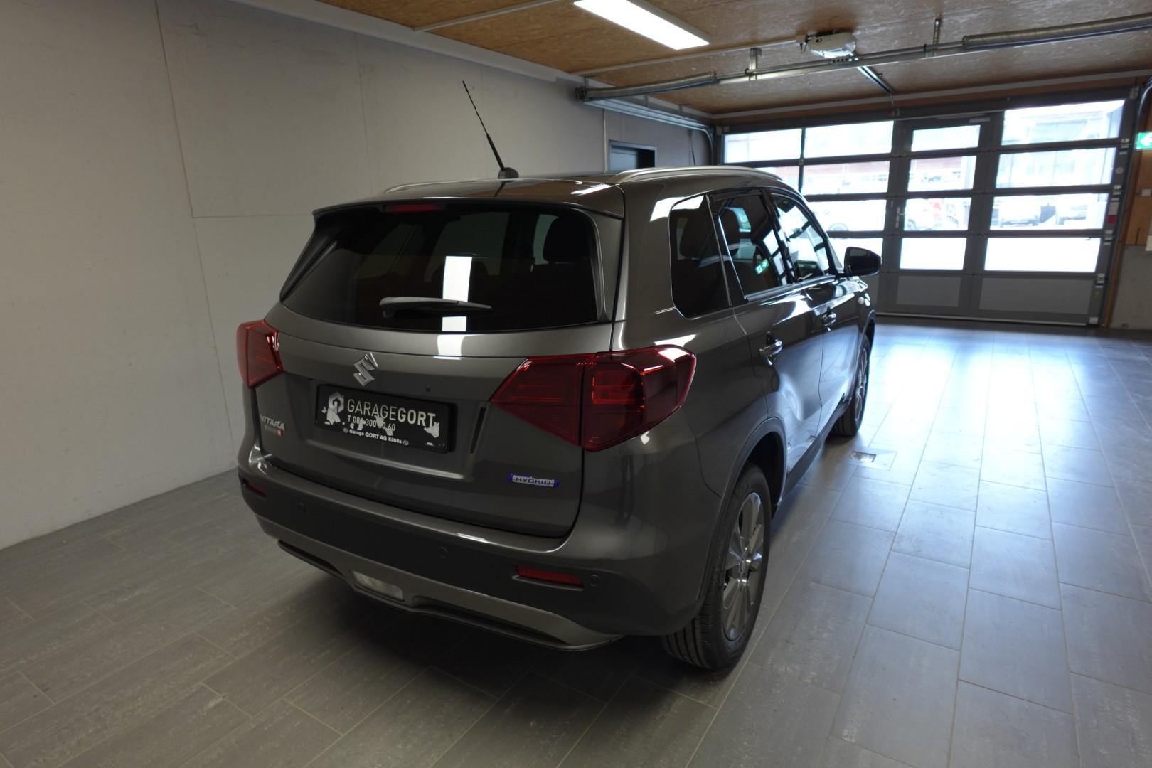 SUZUKI Vitara 1.4 T Compact+ Hybrid 4x4-image-9