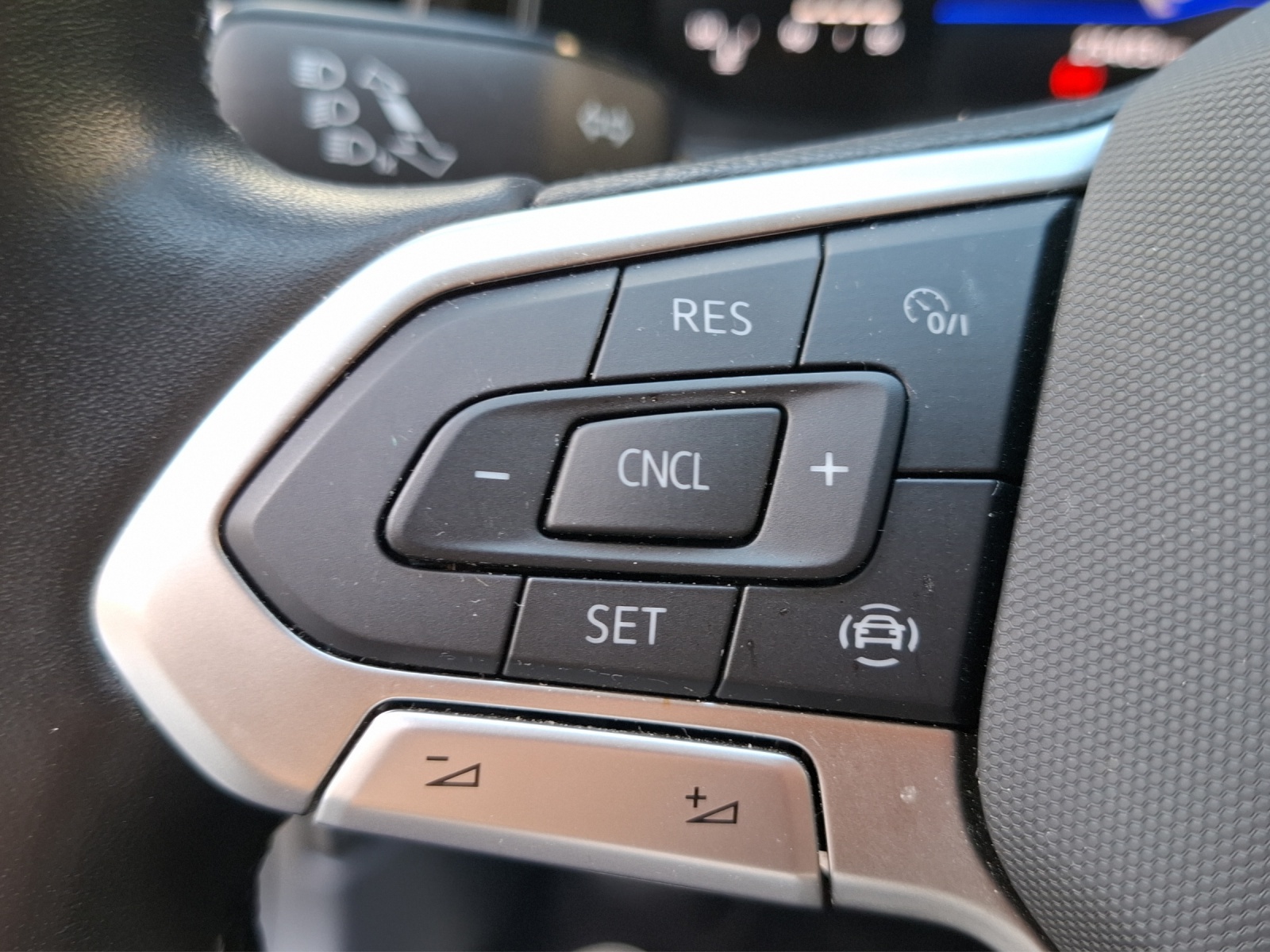 VW Polo 1.0 TSI Life-image-14