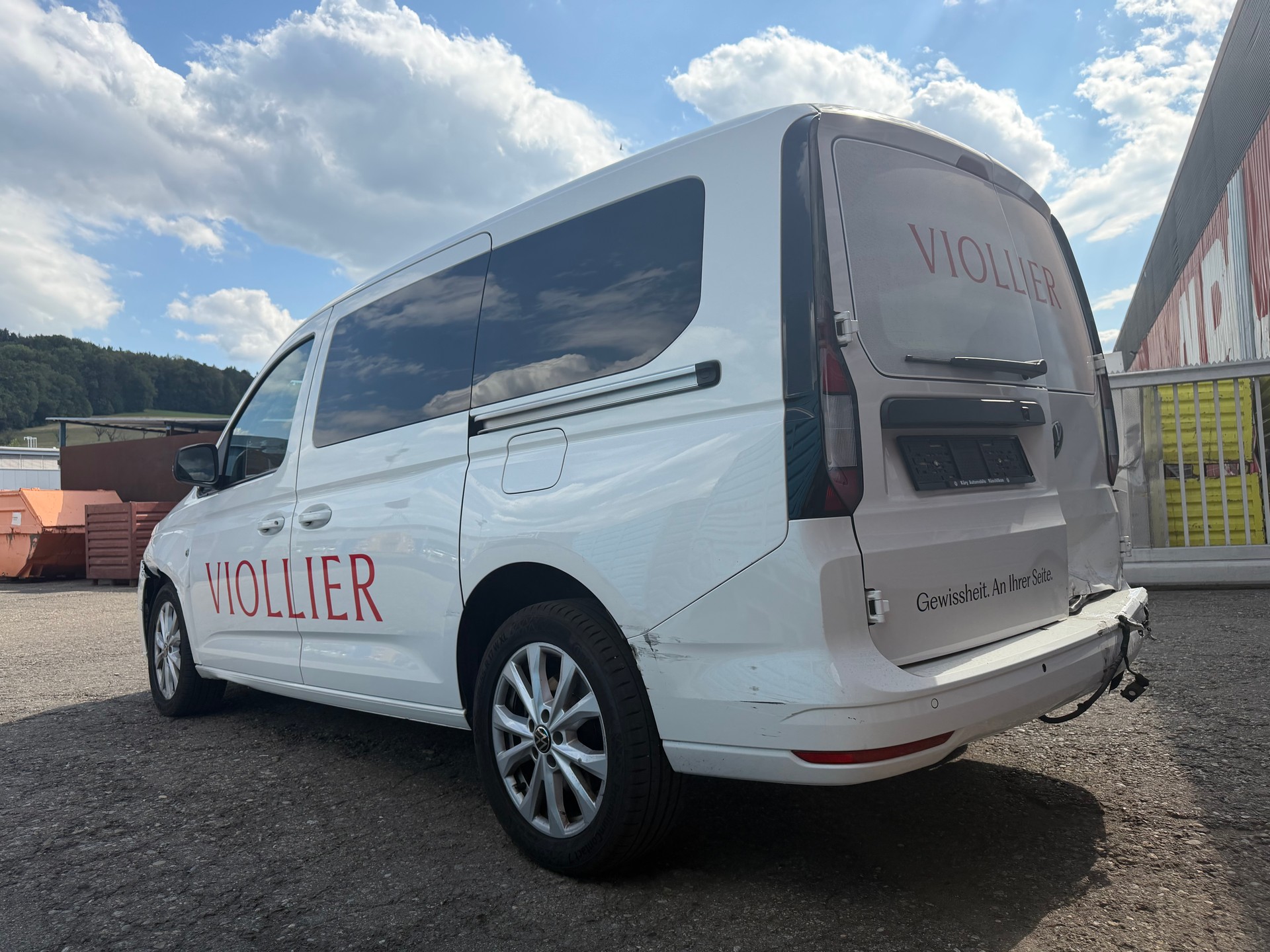 VW Caddy Cargo 2.0TDI Maxi DSG-image-12