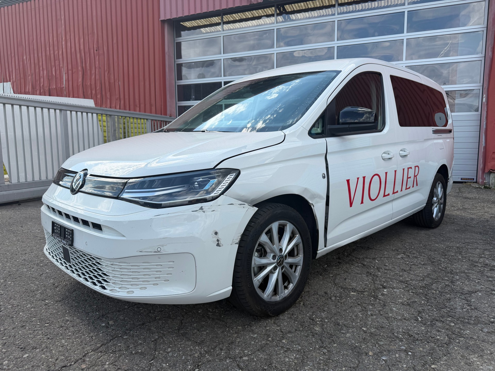 VW Caddy Cargo 2.0TDI Maxi DSG-image-0