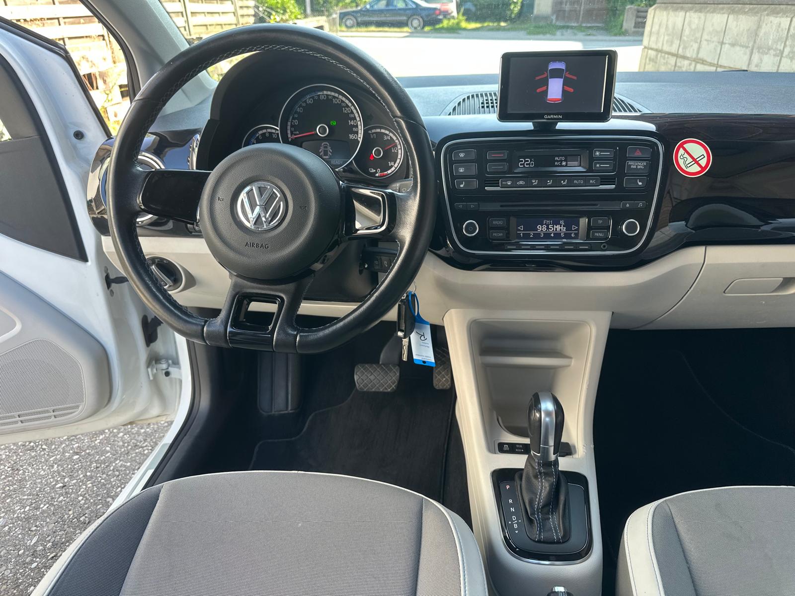 VW e-Up-image-7