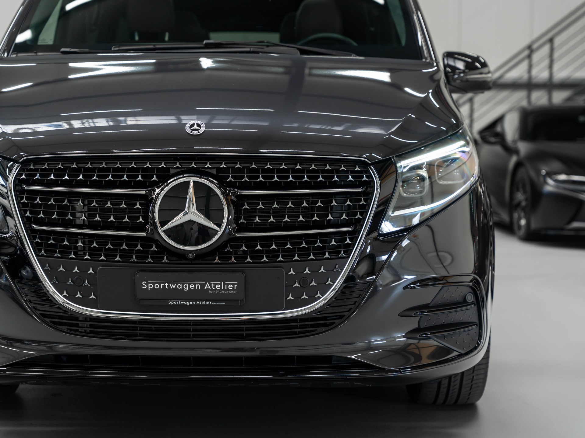 MERCEDES-BENZ V 300 d lang Exclusive 4Matic 9G-Tronic-image-15