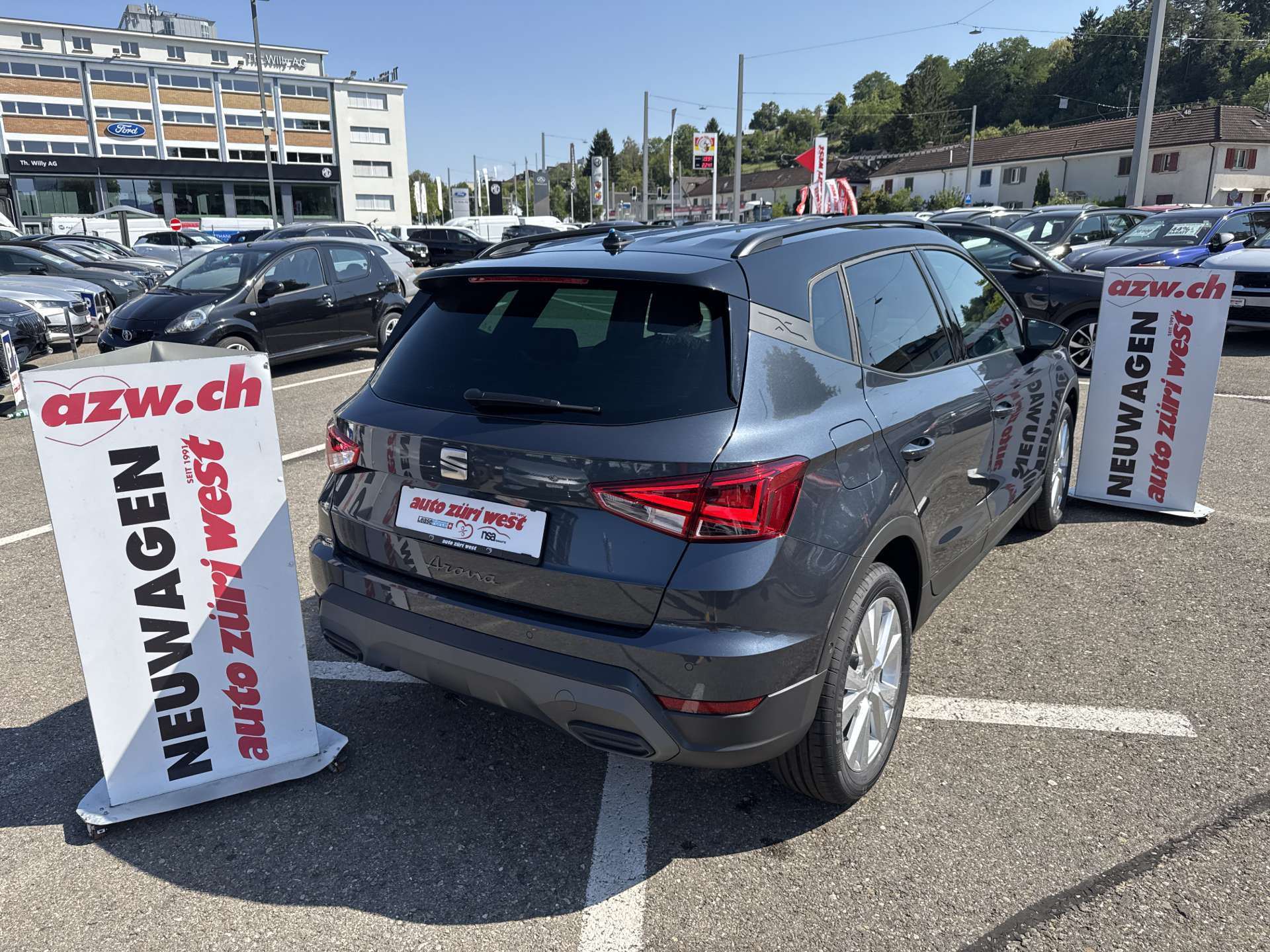 SEAT Arona 1.0 TSi Eco Style DSG-Automat-showroom-element-2