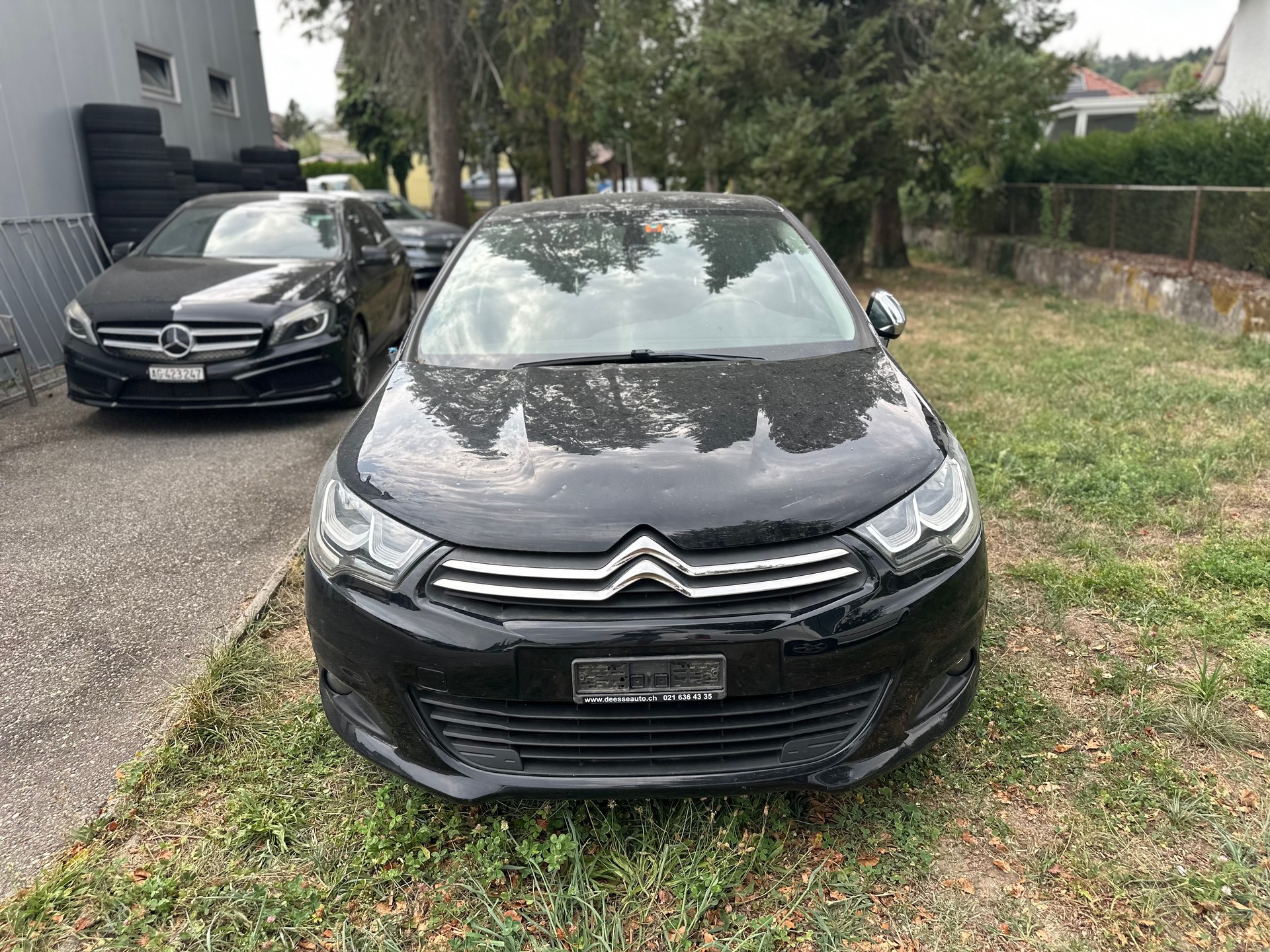 CITROEN C4 1.2 Pure Tech Shine-image-3