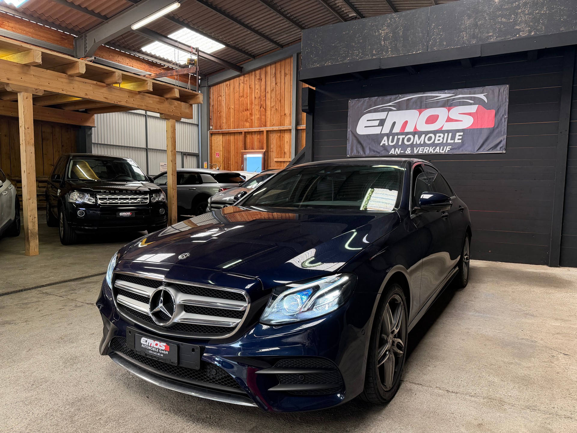 MERCEDES-BENZ E 220 d AMG Line 9G-Tronic-image-2