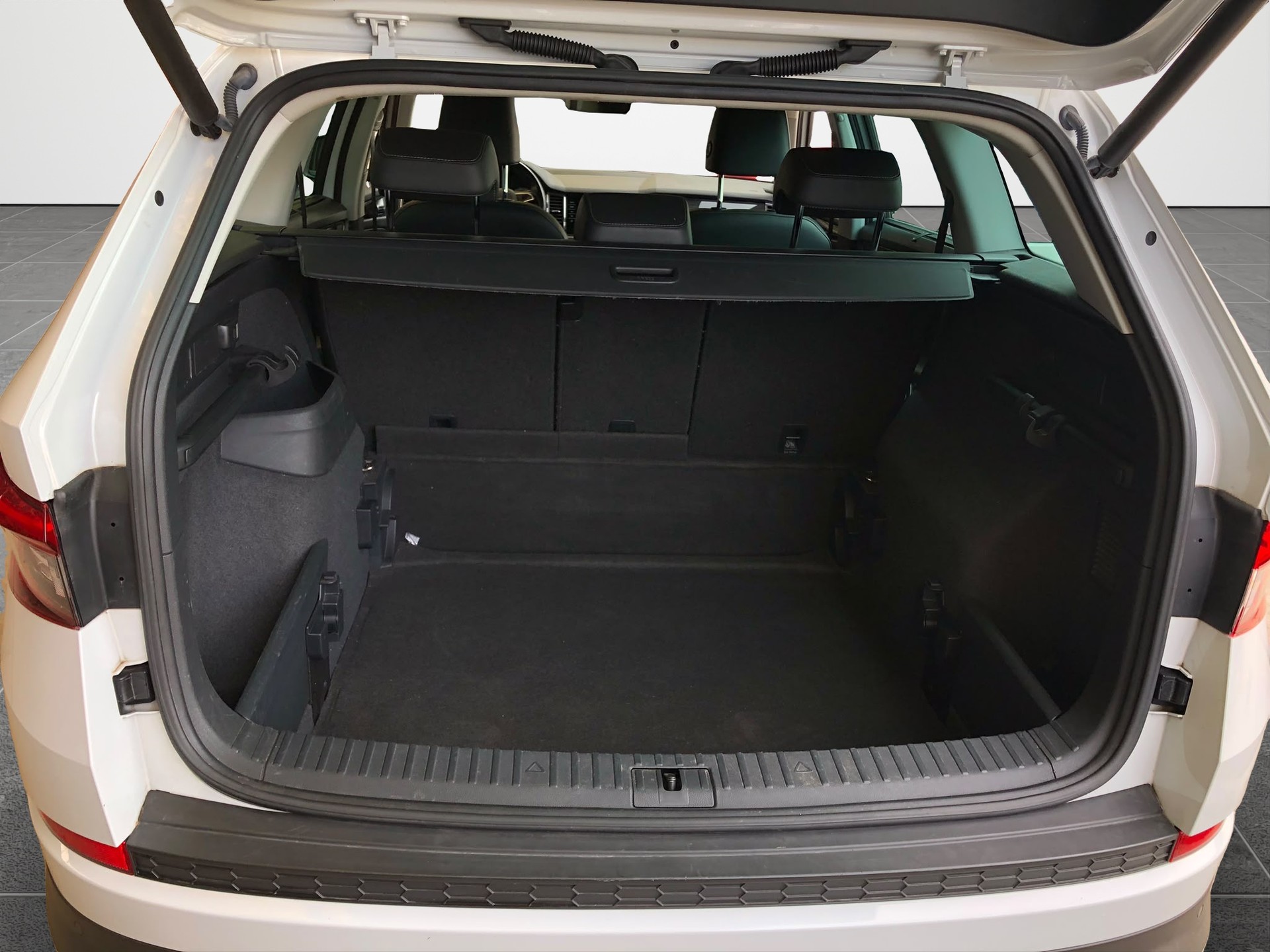 SKODA Kodiaq 2.0 TSI Style DSG 4x4-image-10