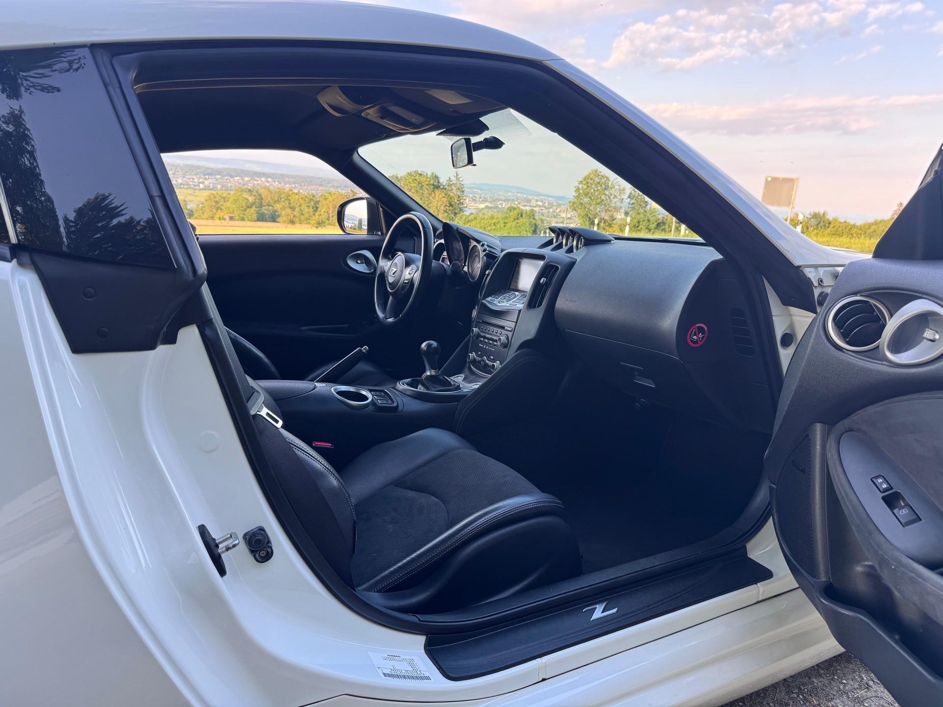 NISSAN 3.7 V6 24V Pack-image-2