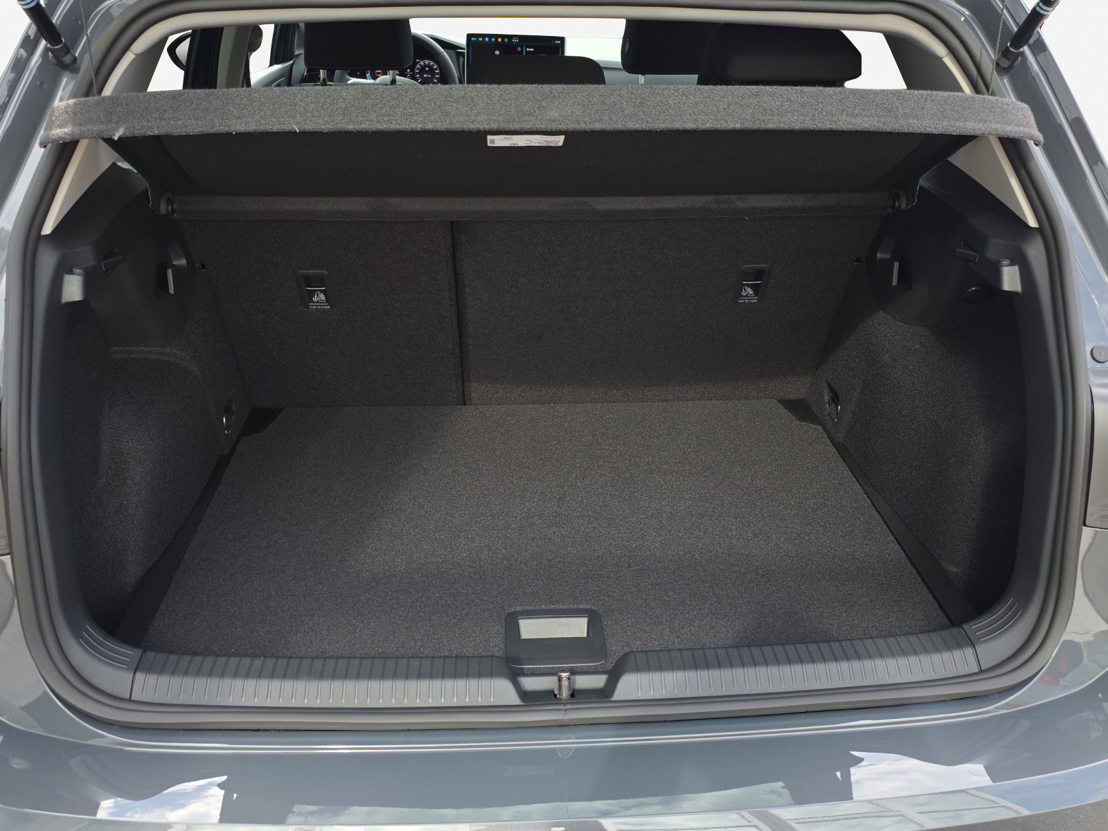 VW Golf 1.5 e TSI mHEV Value DSG-image-12
