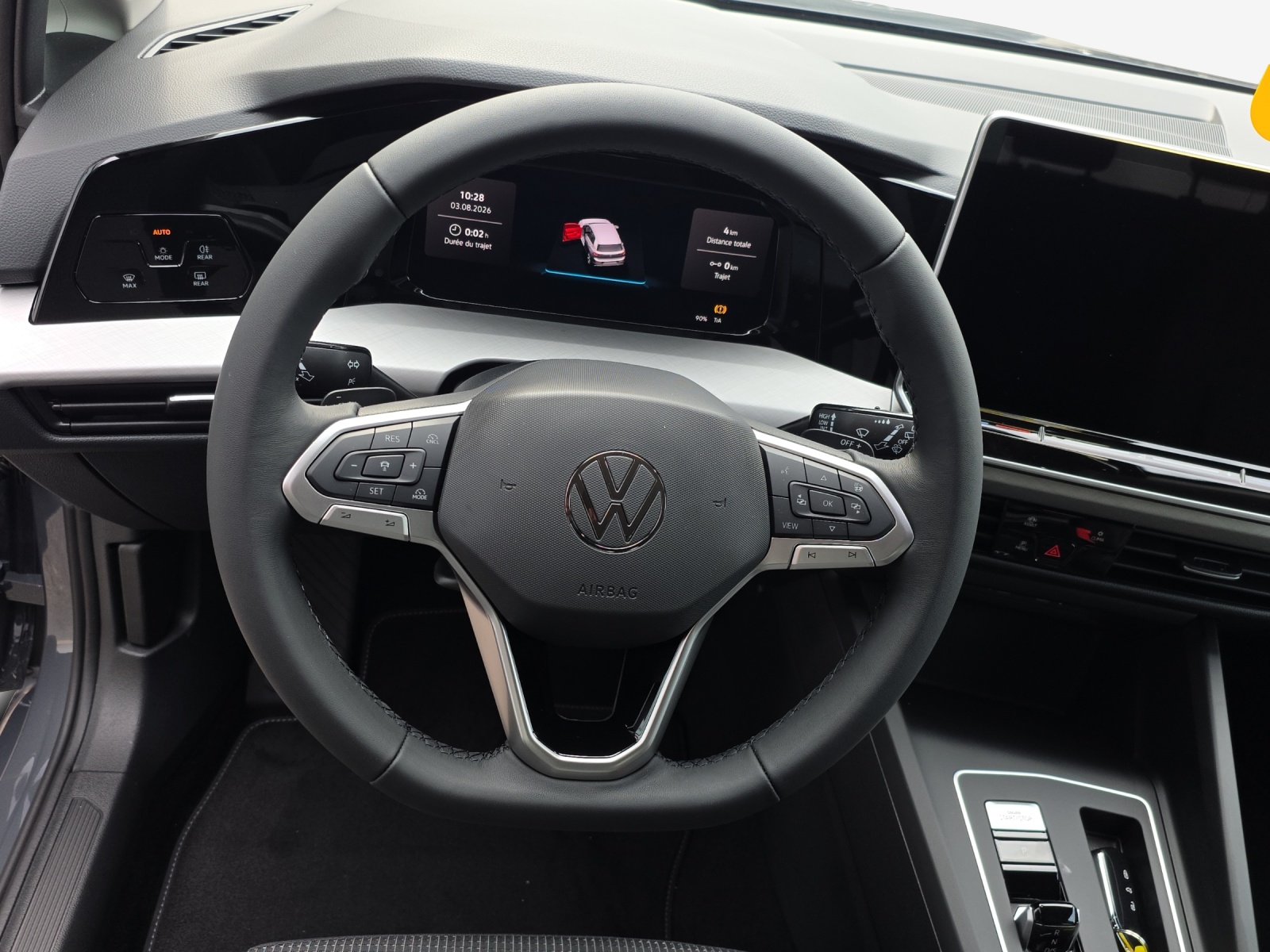 VW Golf 1.5 e TSI mHEV Value DSG-image-9