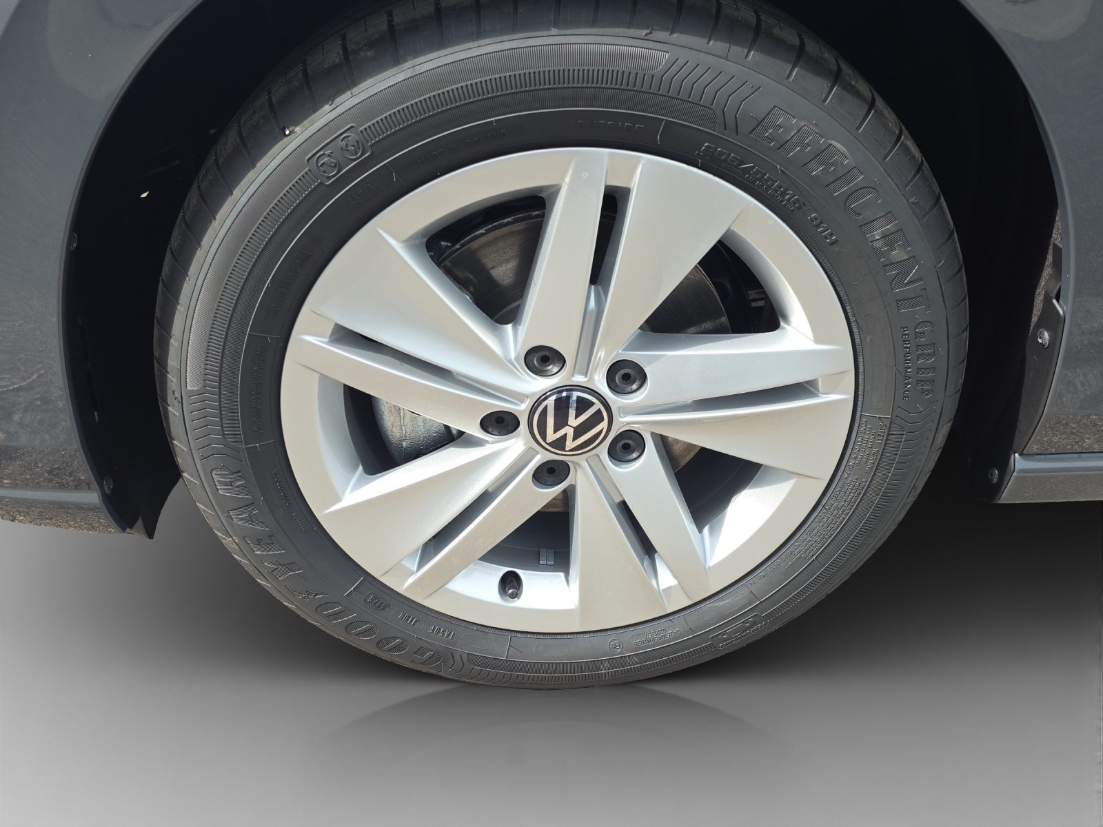 VW Golf 1.5 e TSI mHEV Value DSG-image-13