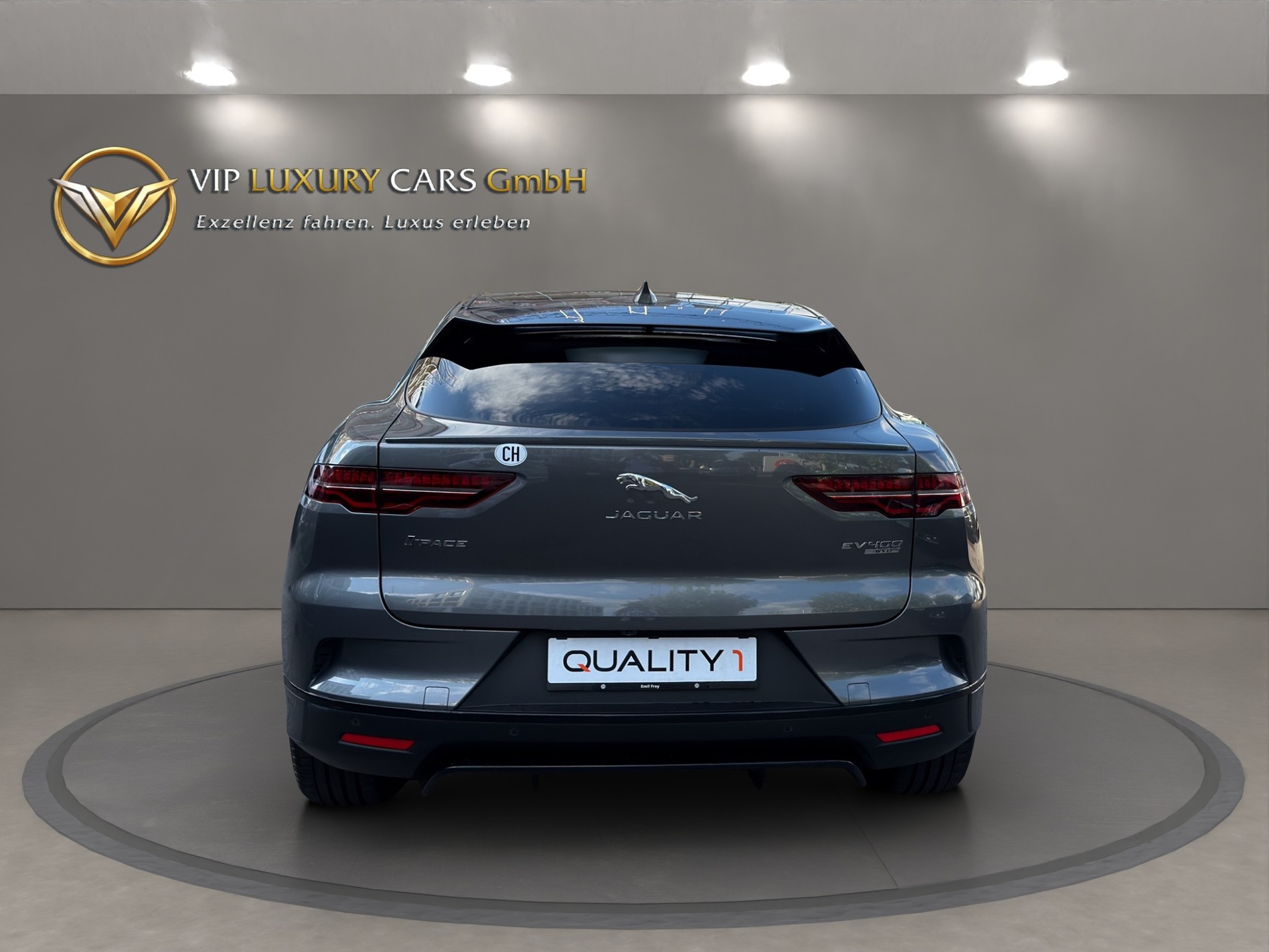 JAGUAR I-Pace EV400 First Edition AWD-image-6