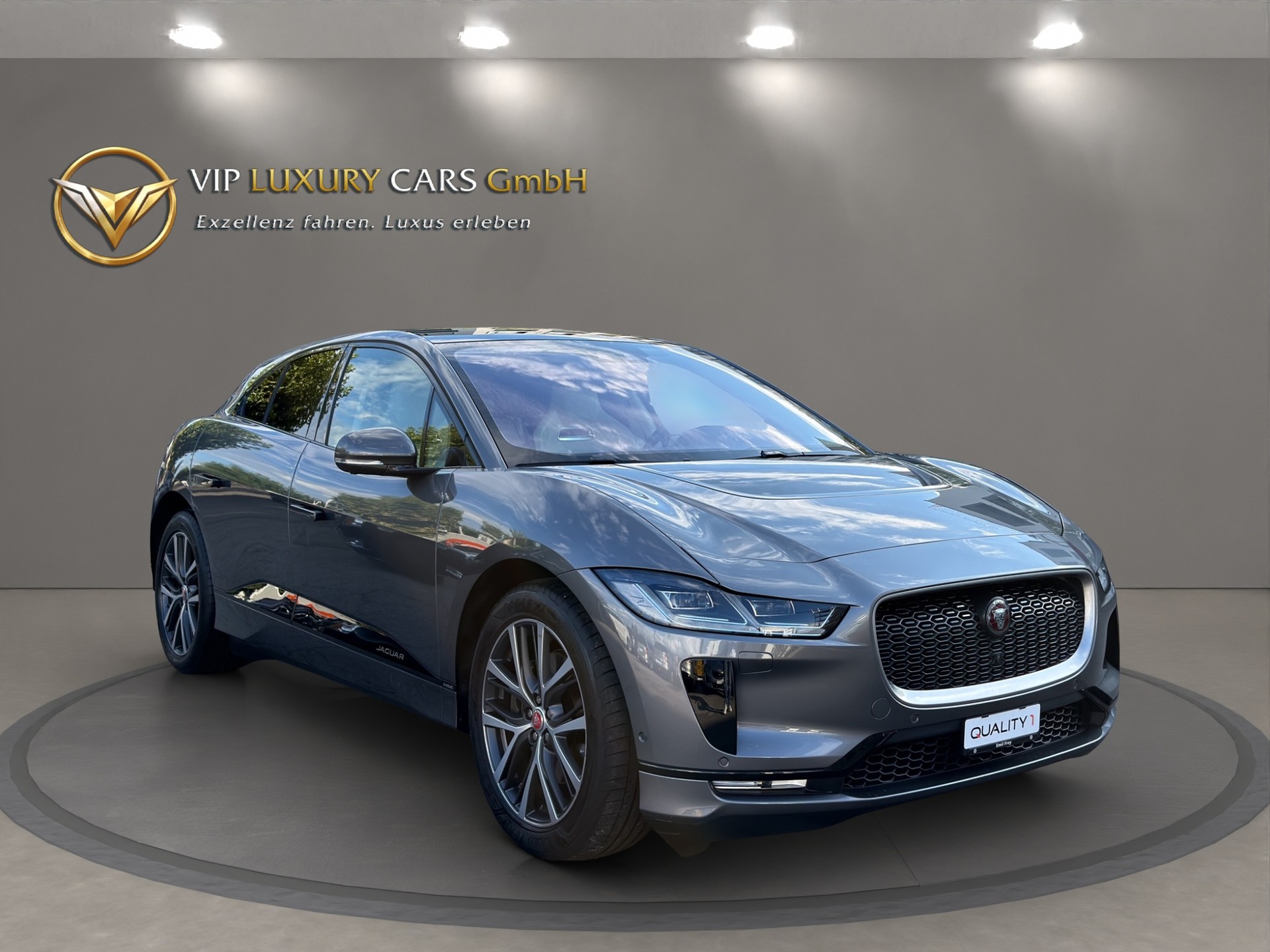 JAGUAR I-Pace EV400 First Edition AWD-image-2