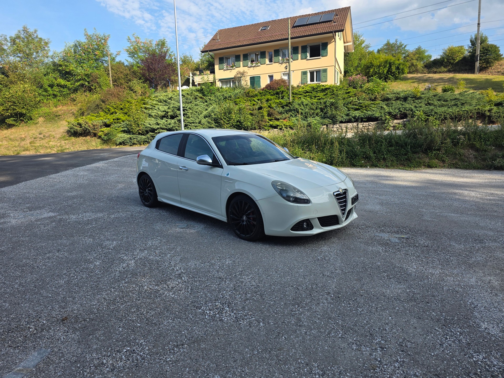 ALFA ROMEO Giulietta 1750 TBi Quadrifoglio Verde-image-0